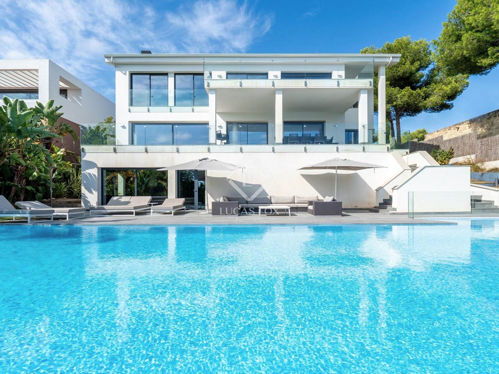 House / Villa for sale
