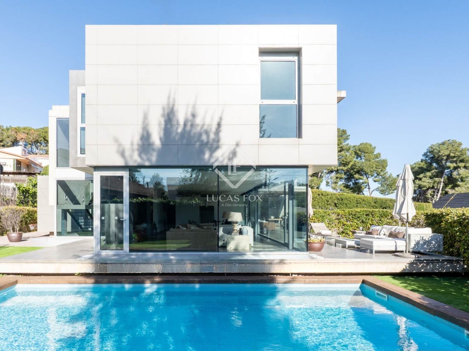 House / Villa for sale