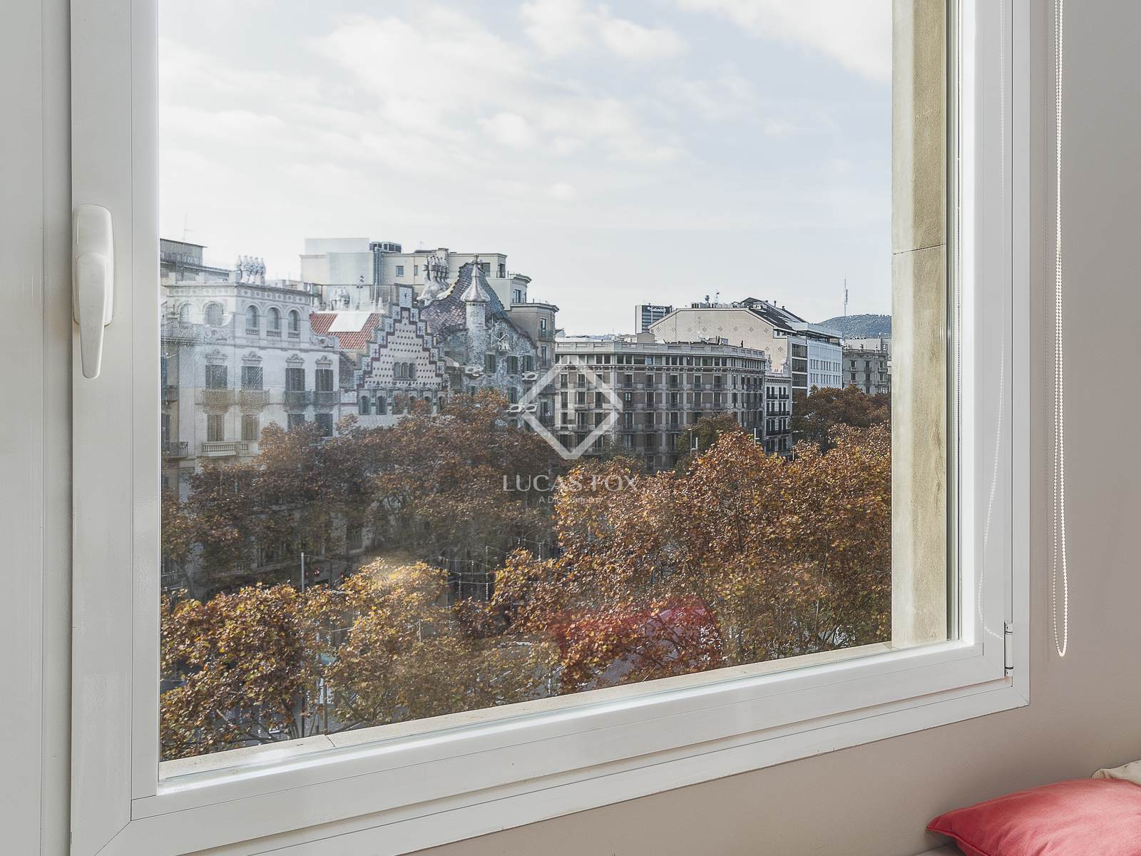 3 Bedrooms Apartment in passeig de gracia