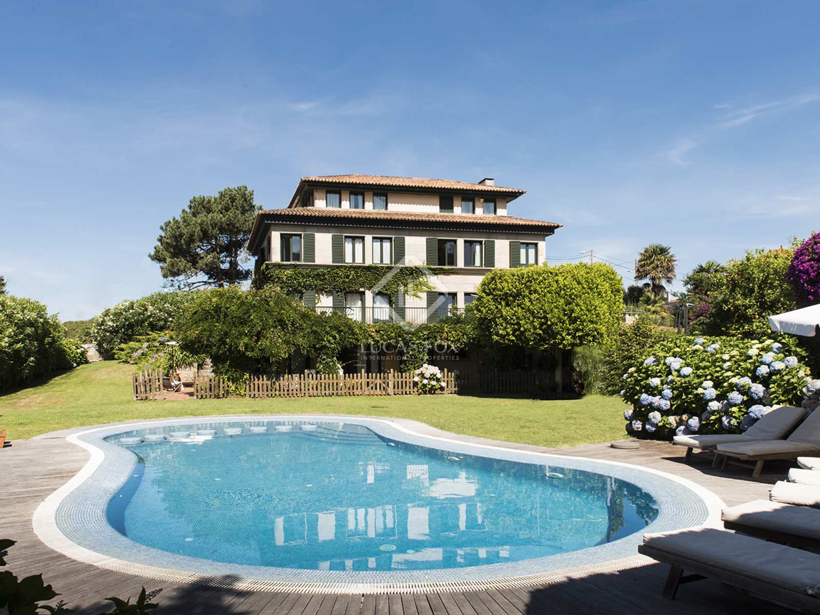 Casa Villa De 836m En Venta En Pontevedra Galicia