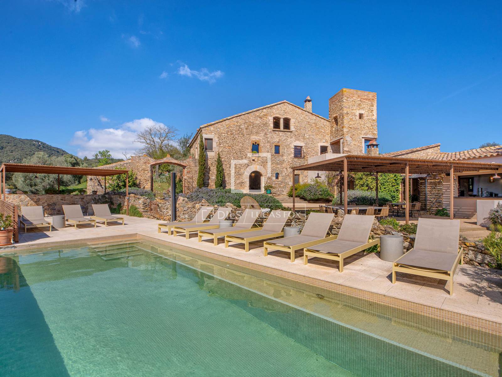 Casa di campagna in vendita