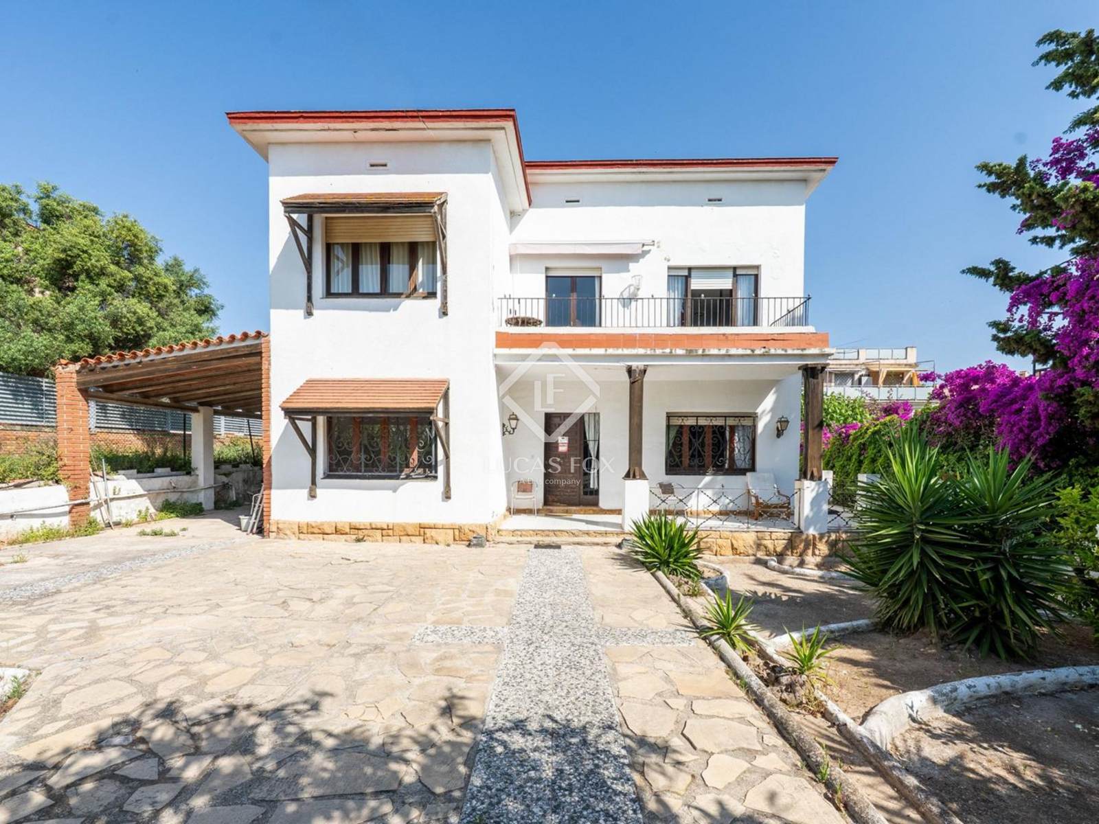 House / Villa for sale