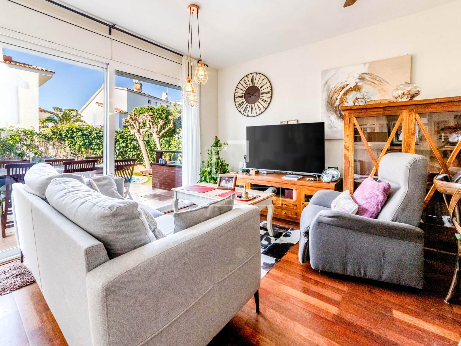 House / Villa for sale