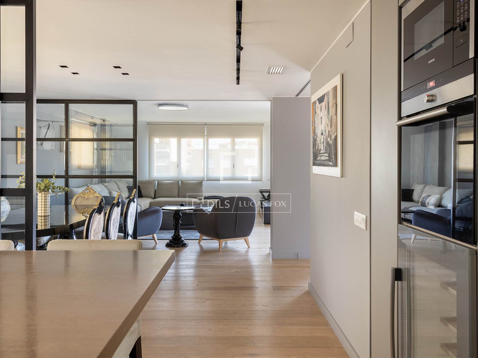 4 Bedrooms Apartment in Raset