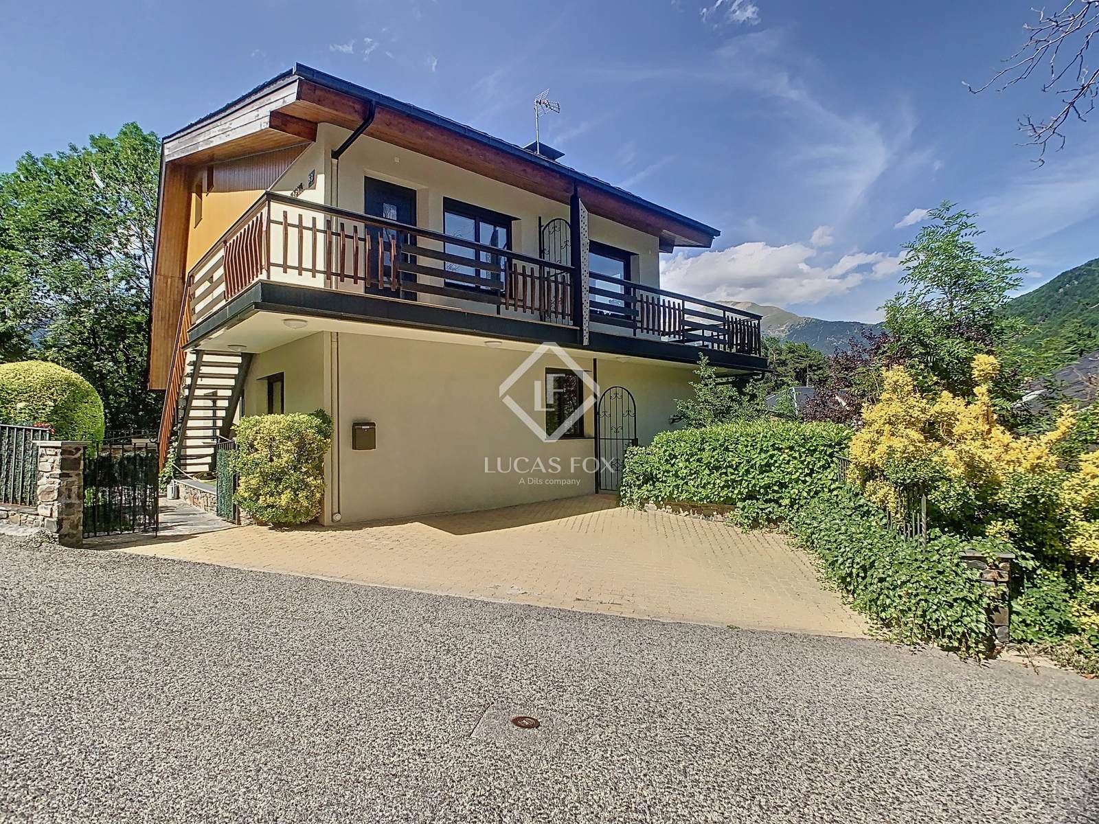 Hus/Villa till salu