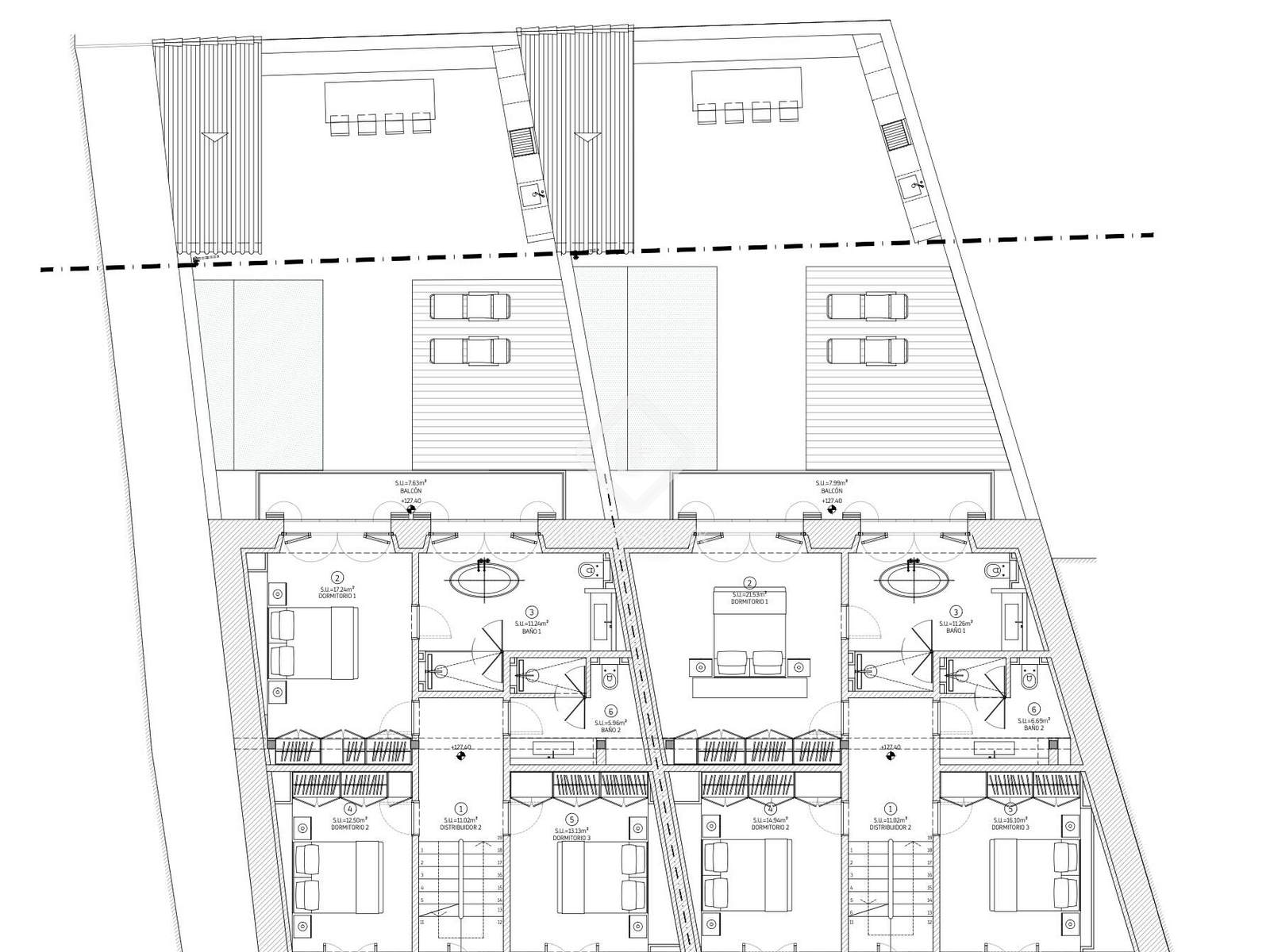 4 Bedrooms House / Villa in carrer baronia de terrades