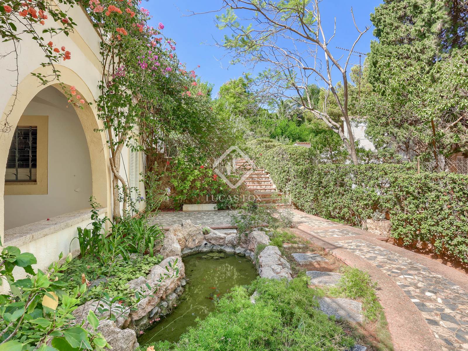 5 Bedrooms House / Villa in V. BENDINAT,