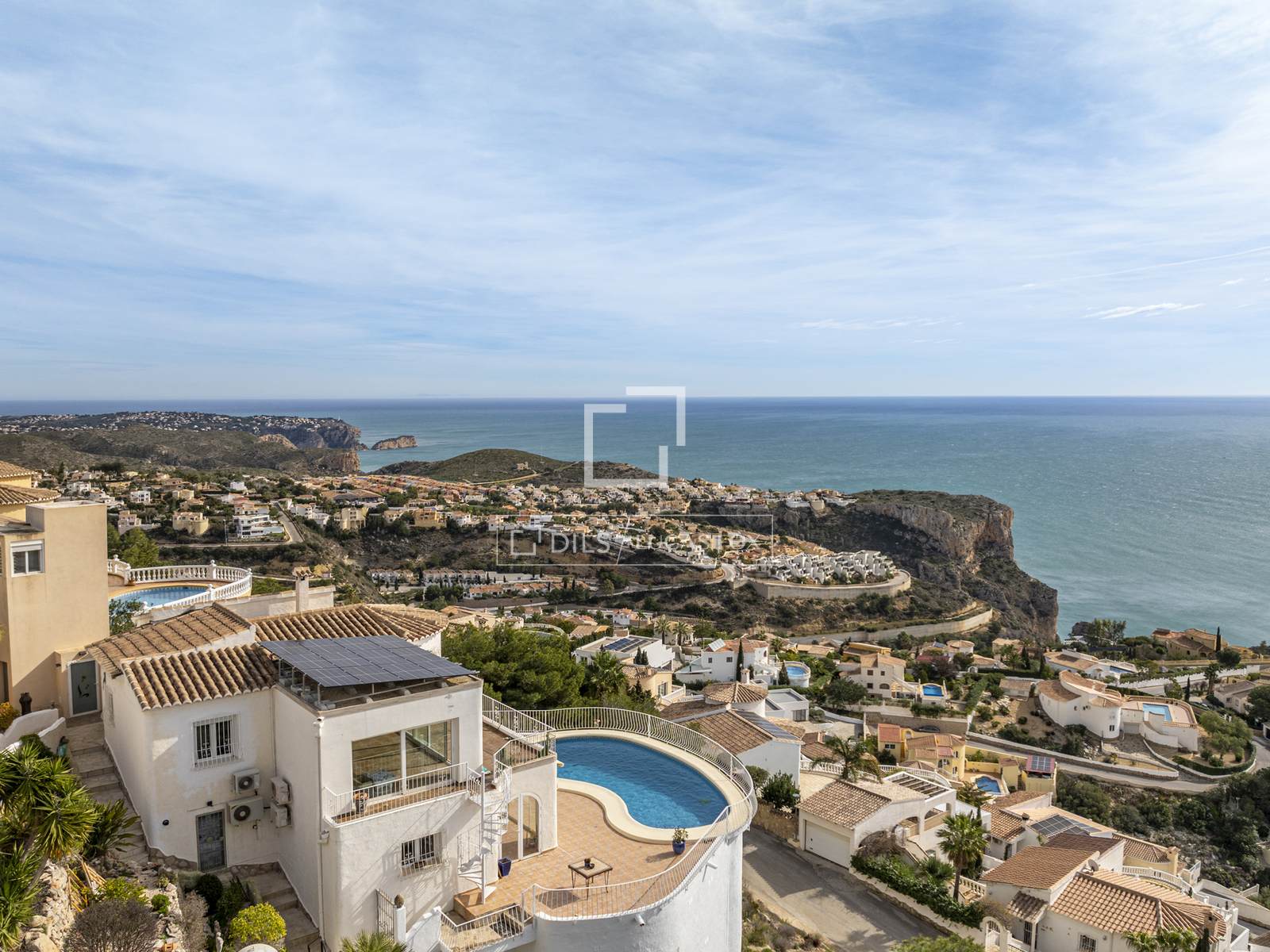 House / Villa for sale