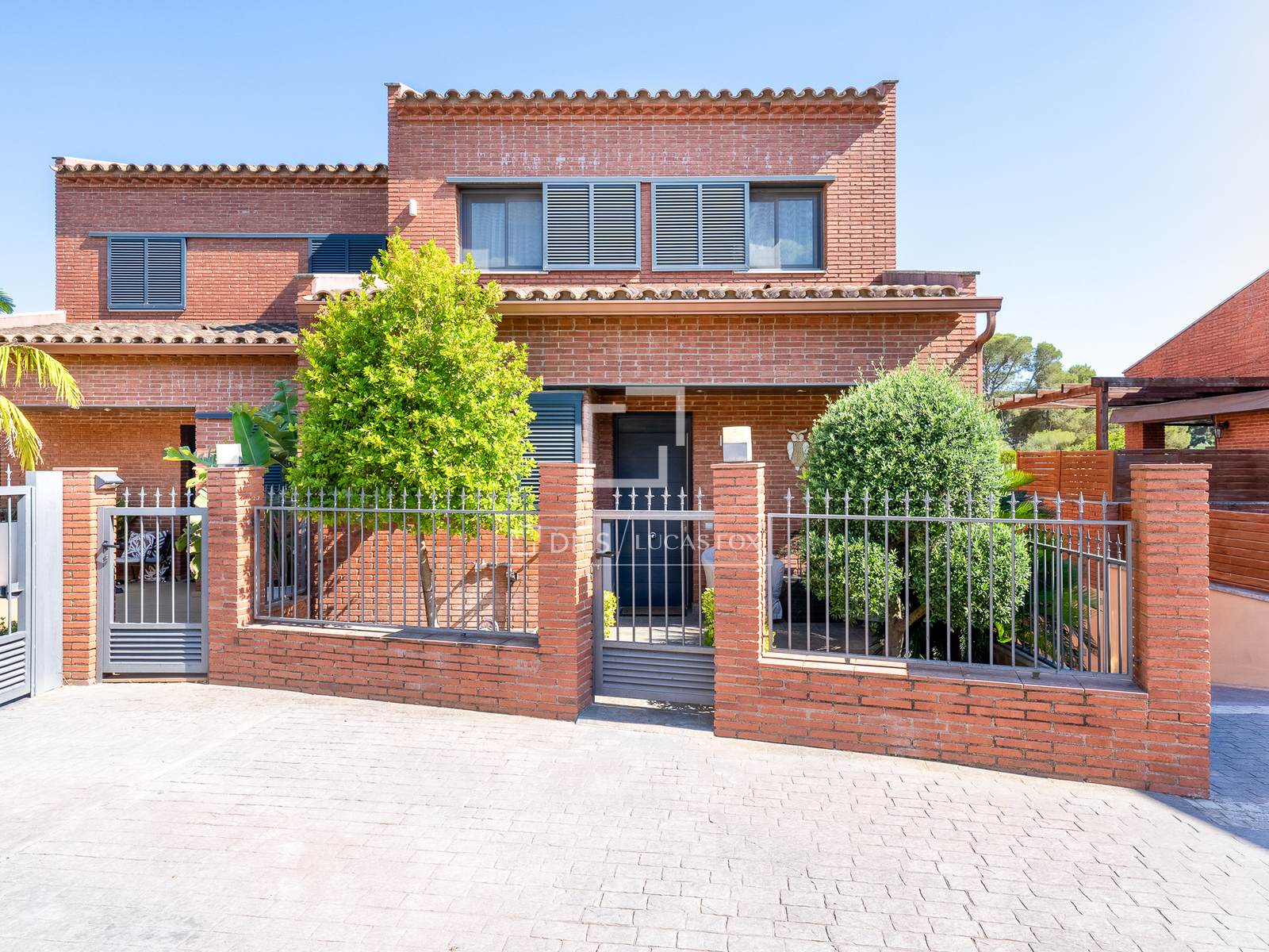 House / Villa for sale