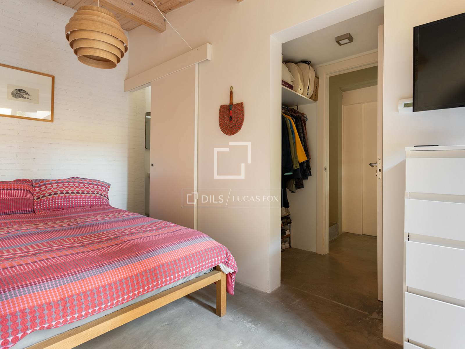 4 Bedrooms House / Villa in Circumval·lació