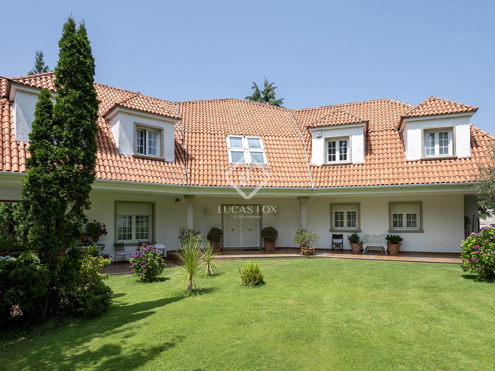 House / Villa for sale