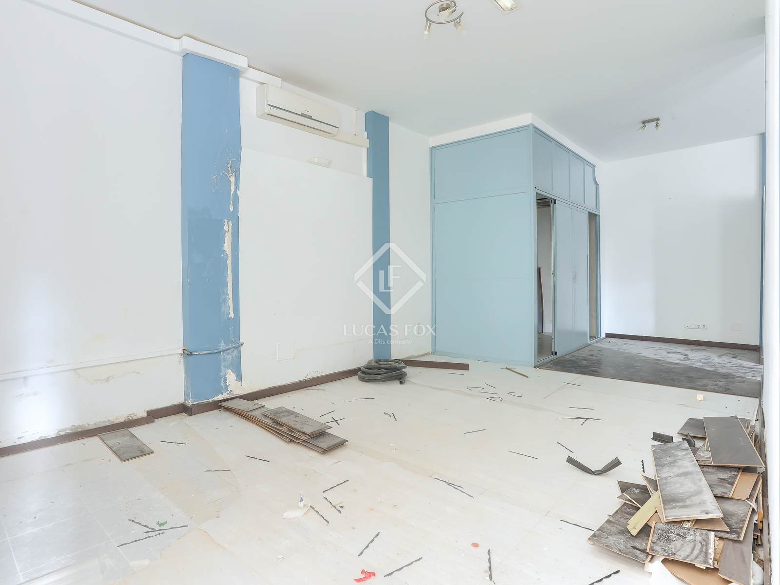  Building in Col.legi