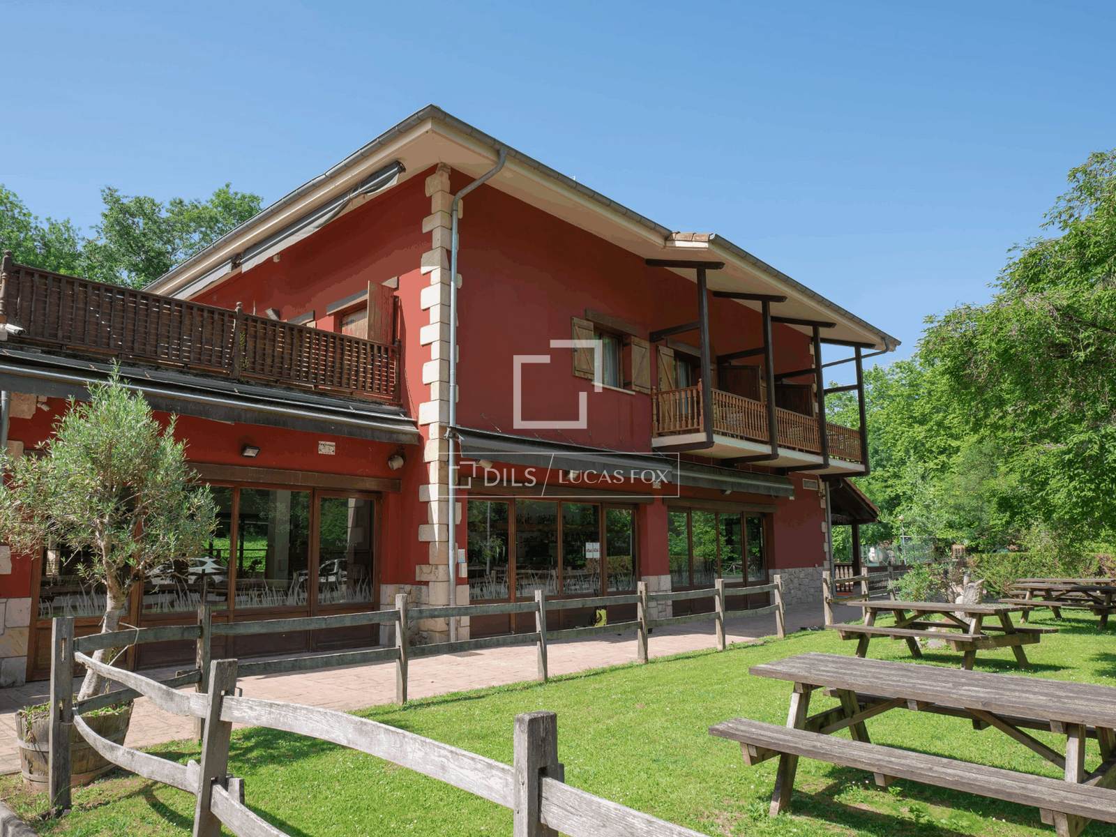 House / Villa for sale