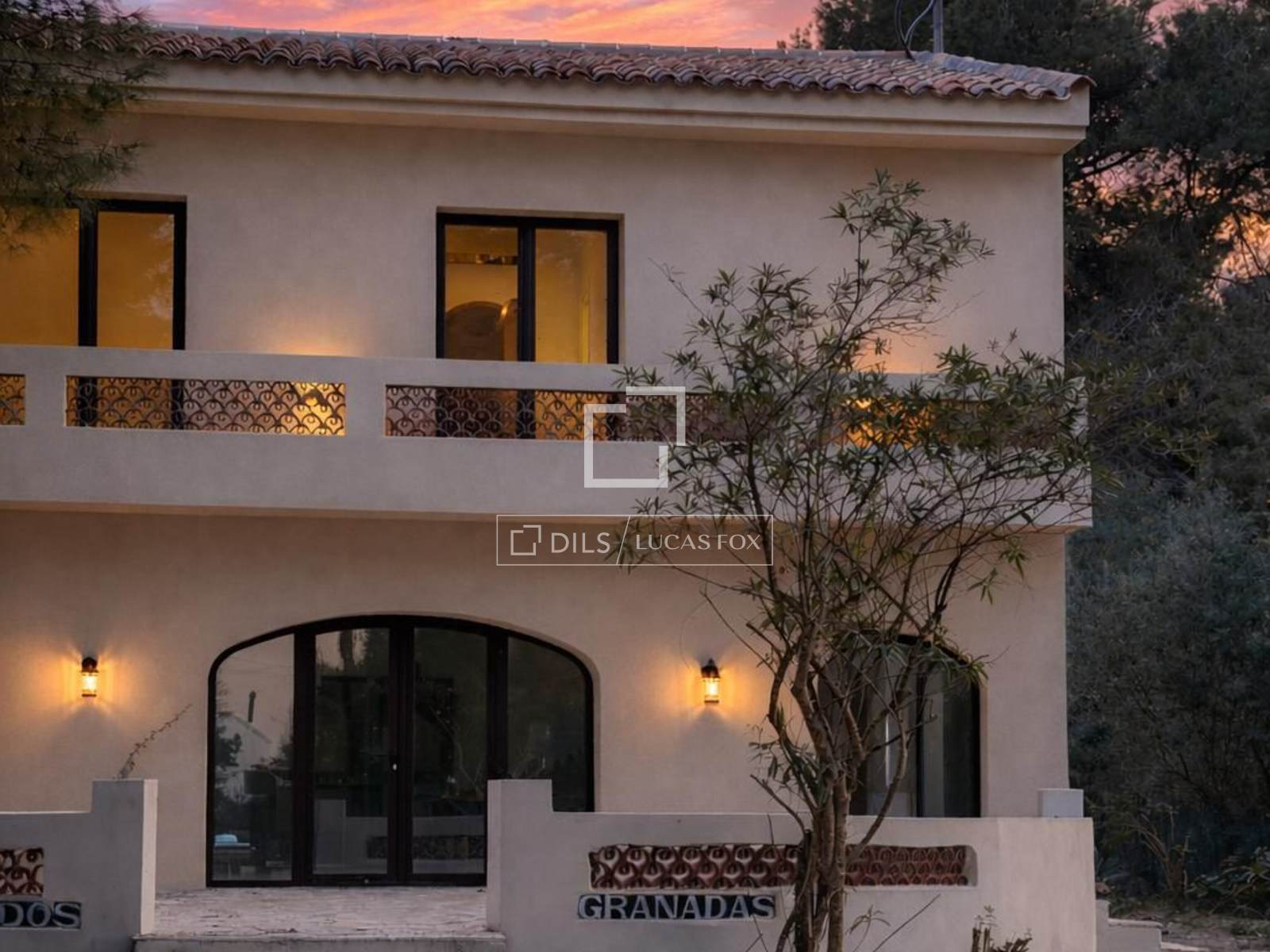 House / Villa for sale