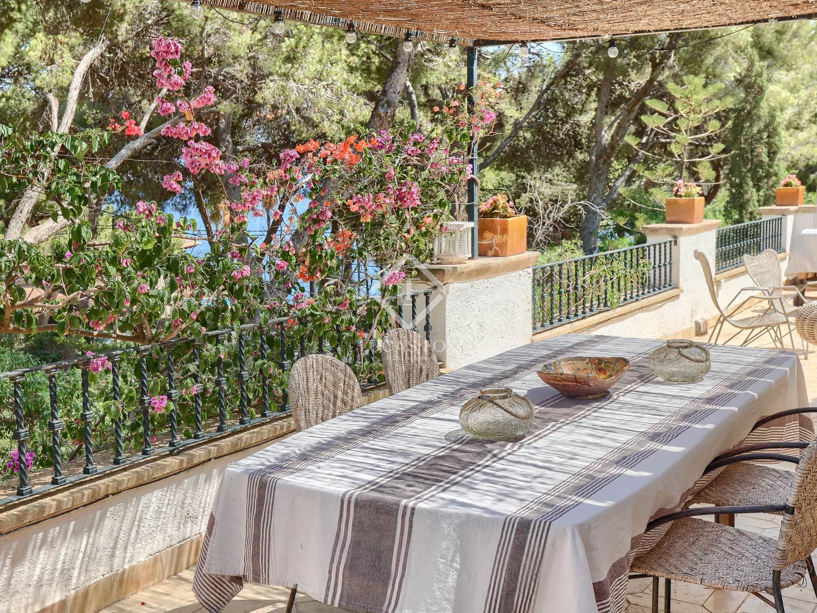 5 Bedrooms House / Villa in V. BENDINAT,