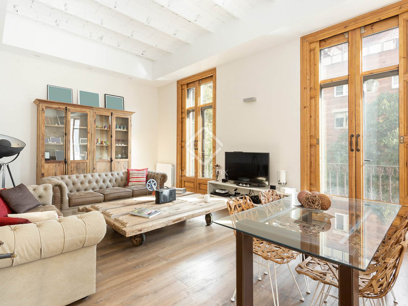 299m Apartment With 16m Terrace For Sale In Eixample Left