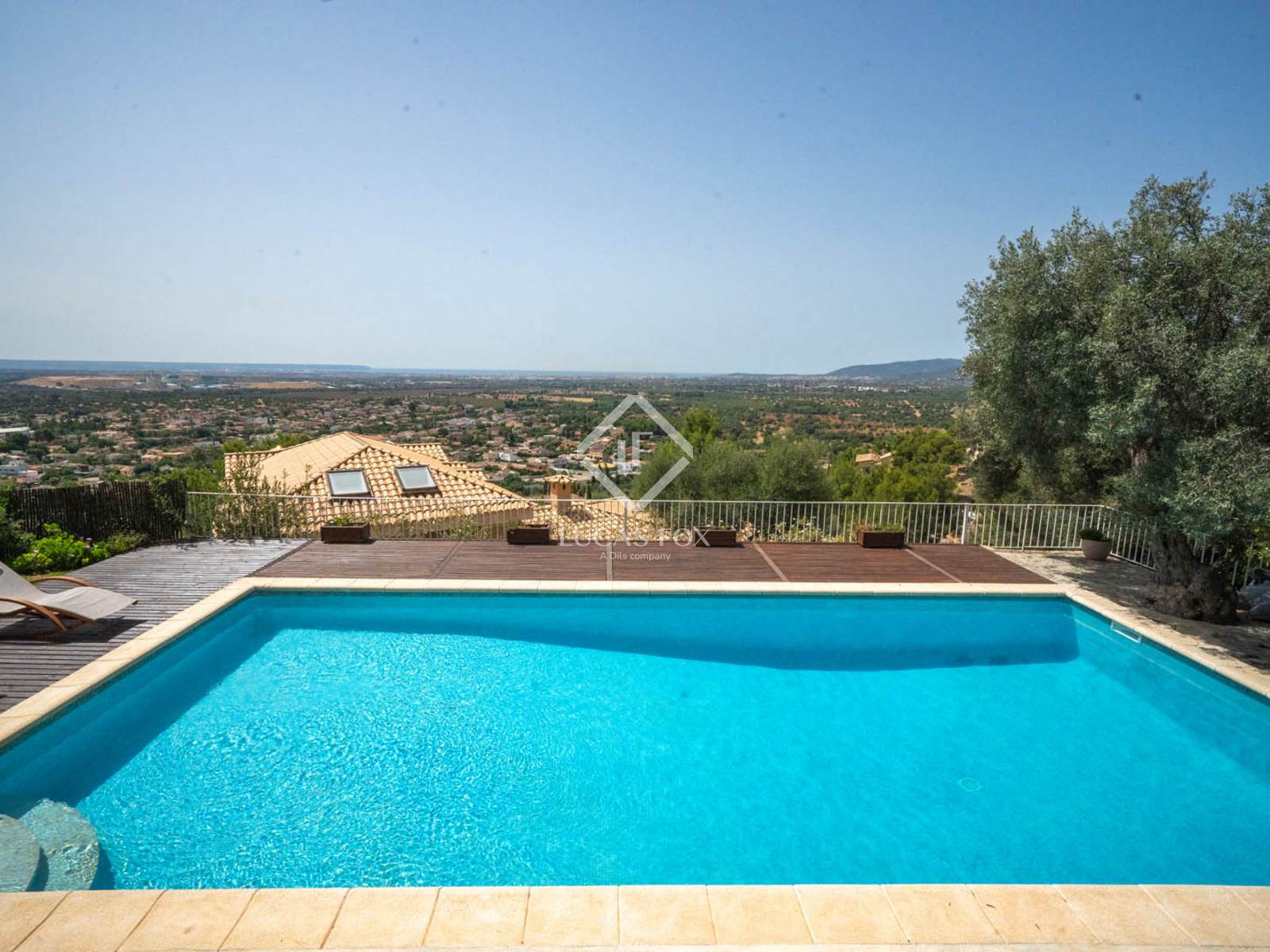 House / Villa for sale