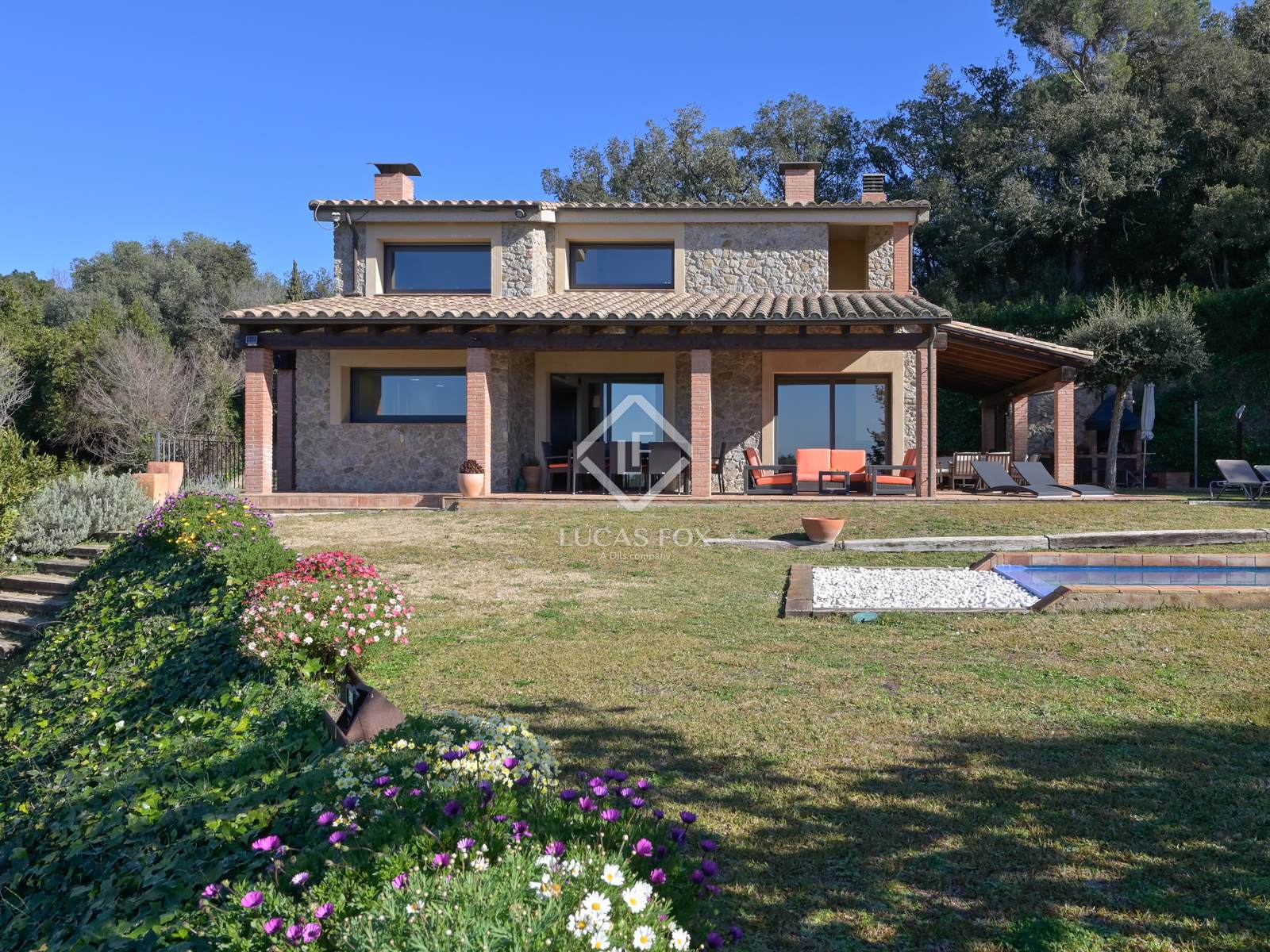 House / Villa for sale