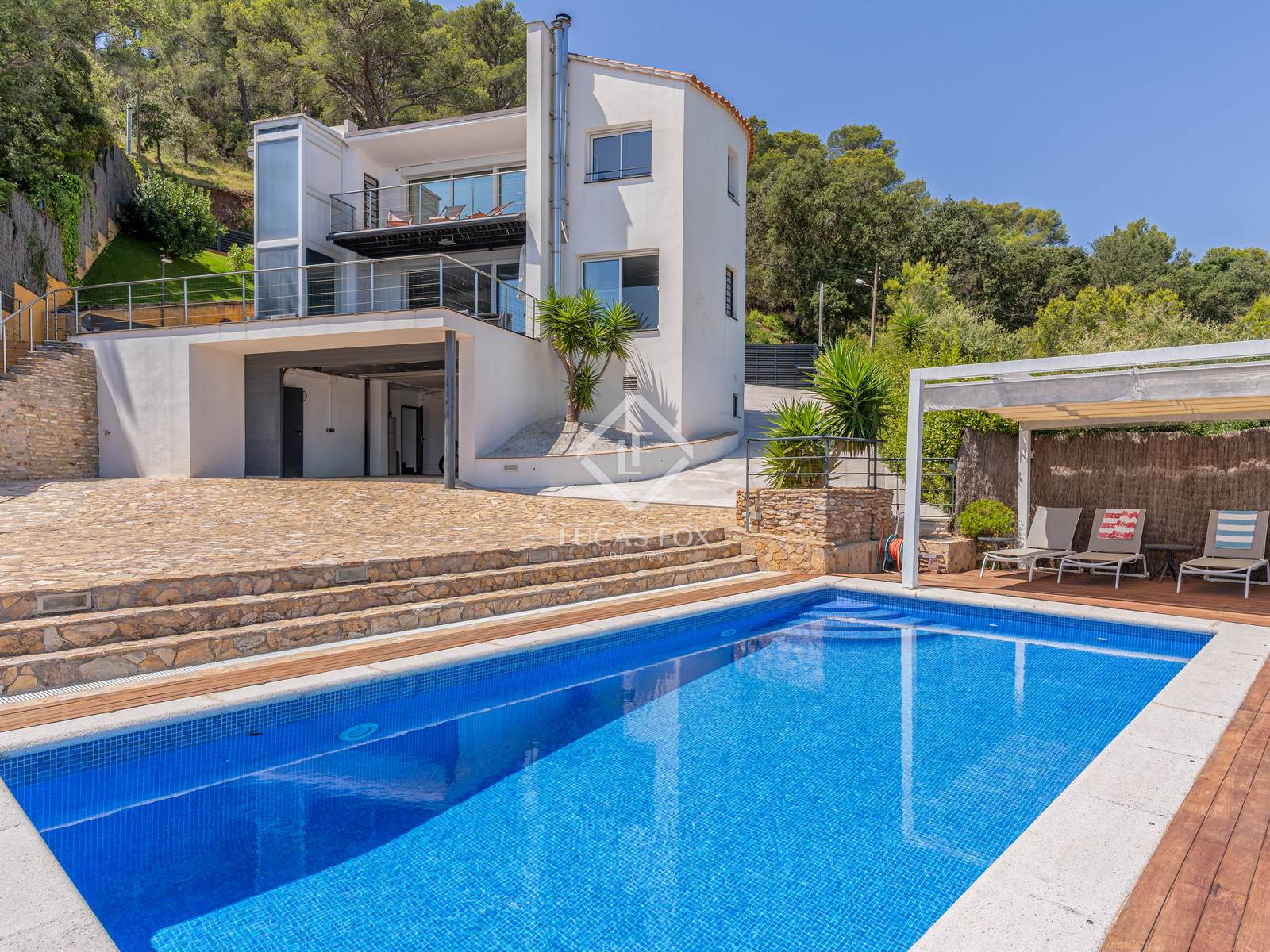 House / Villa for sale