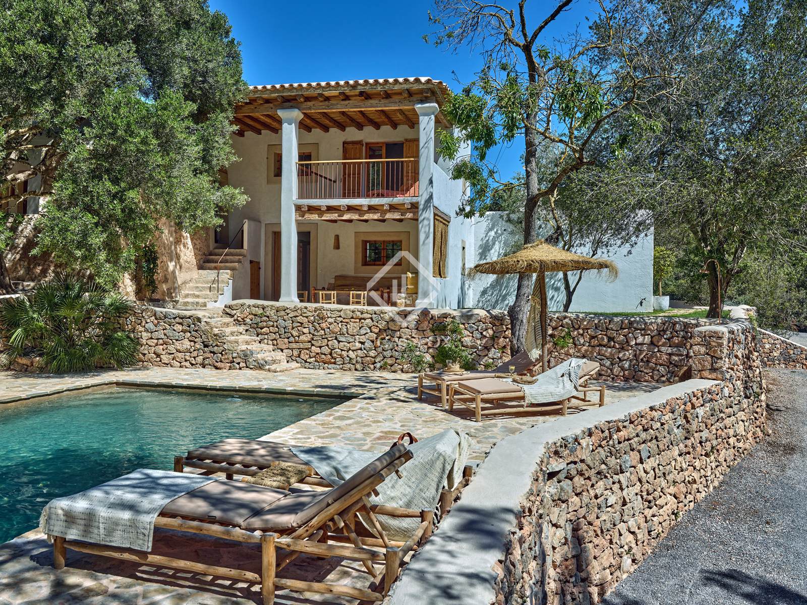 House / Villa for sale