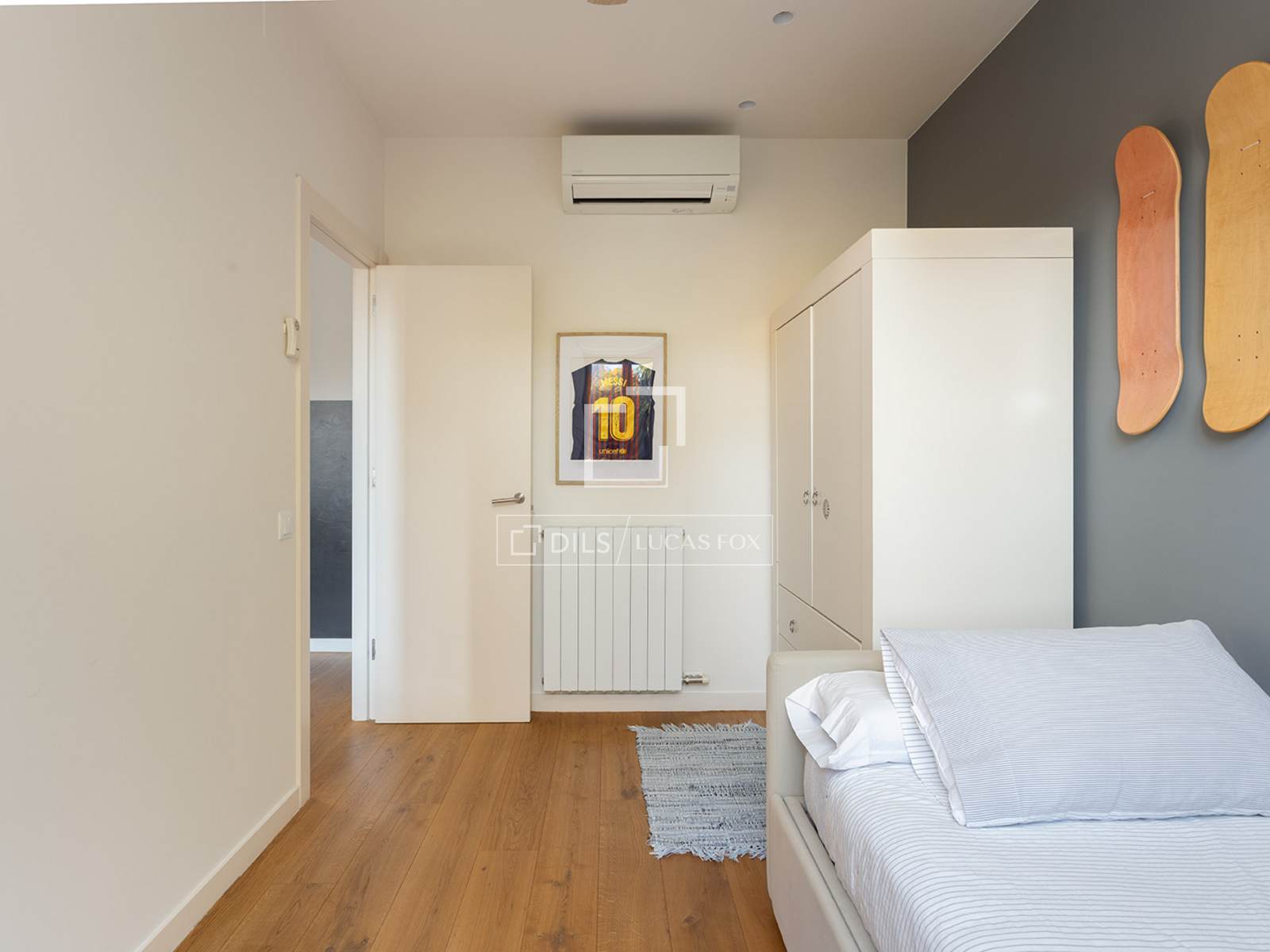 4 Bedrooms House / Villa in Circumval·lació