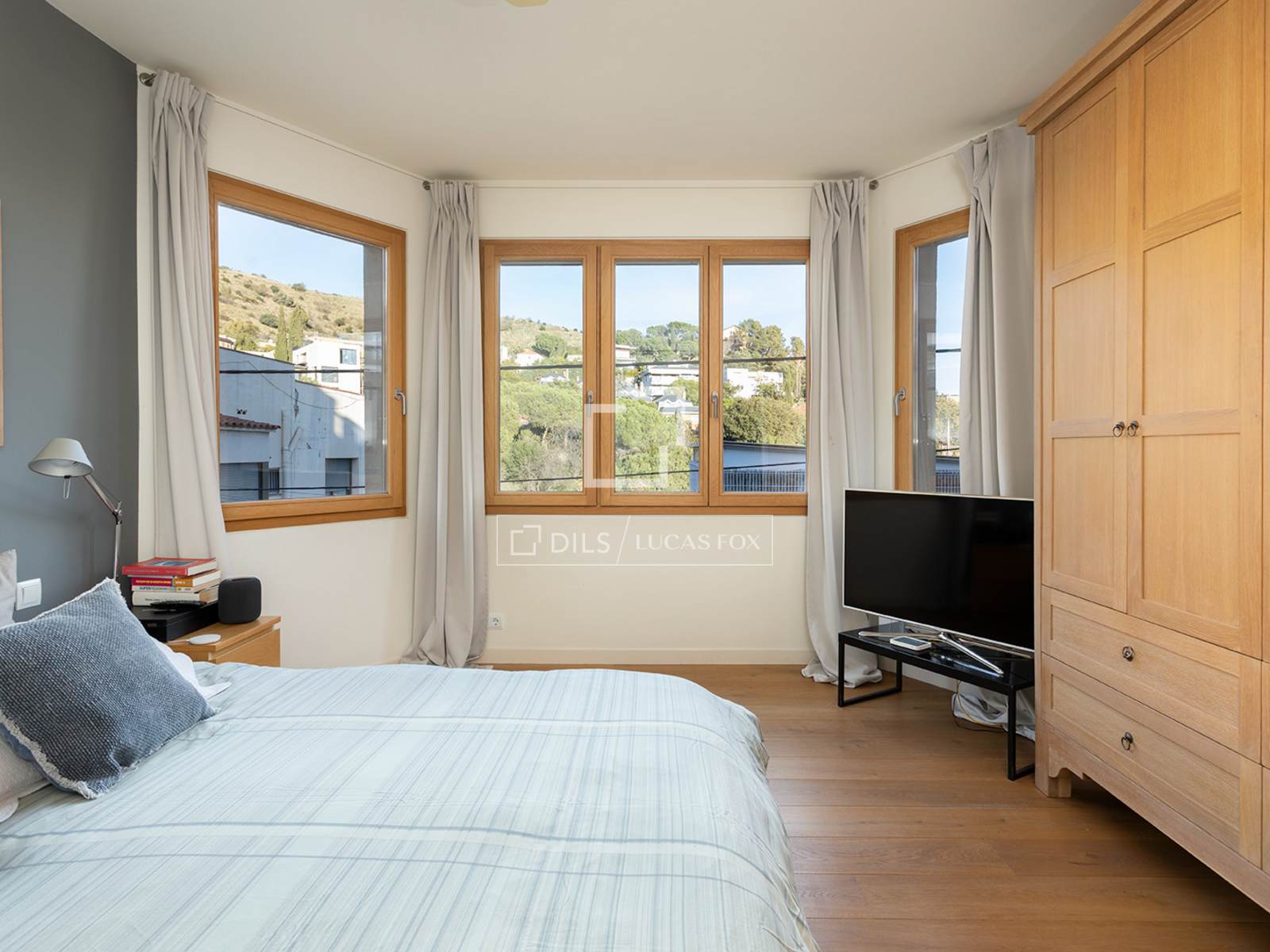 4 Bedrooms House / Villa in Circumval·lació