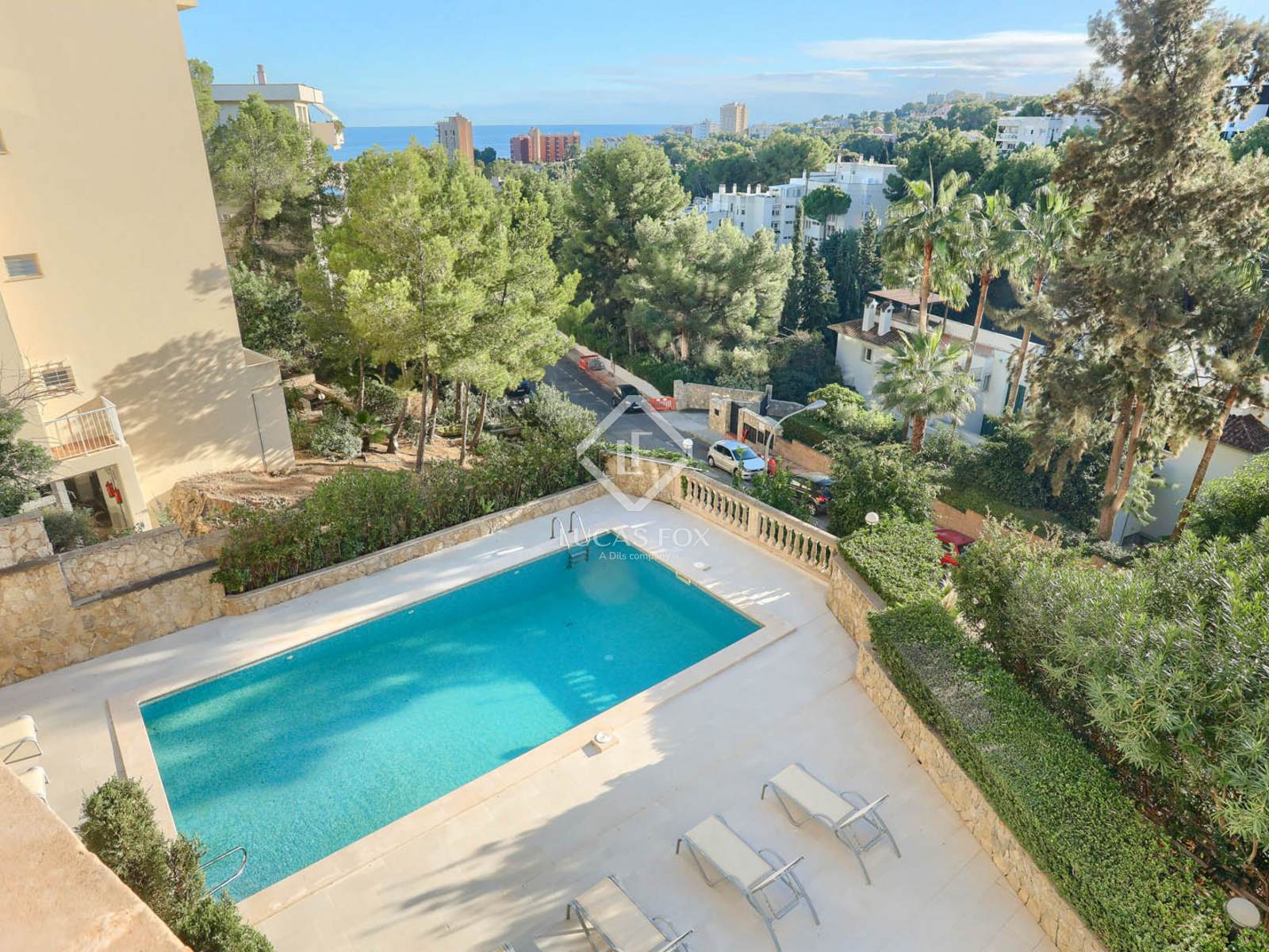 3 Bedrooms Apartment in carrer des barranc