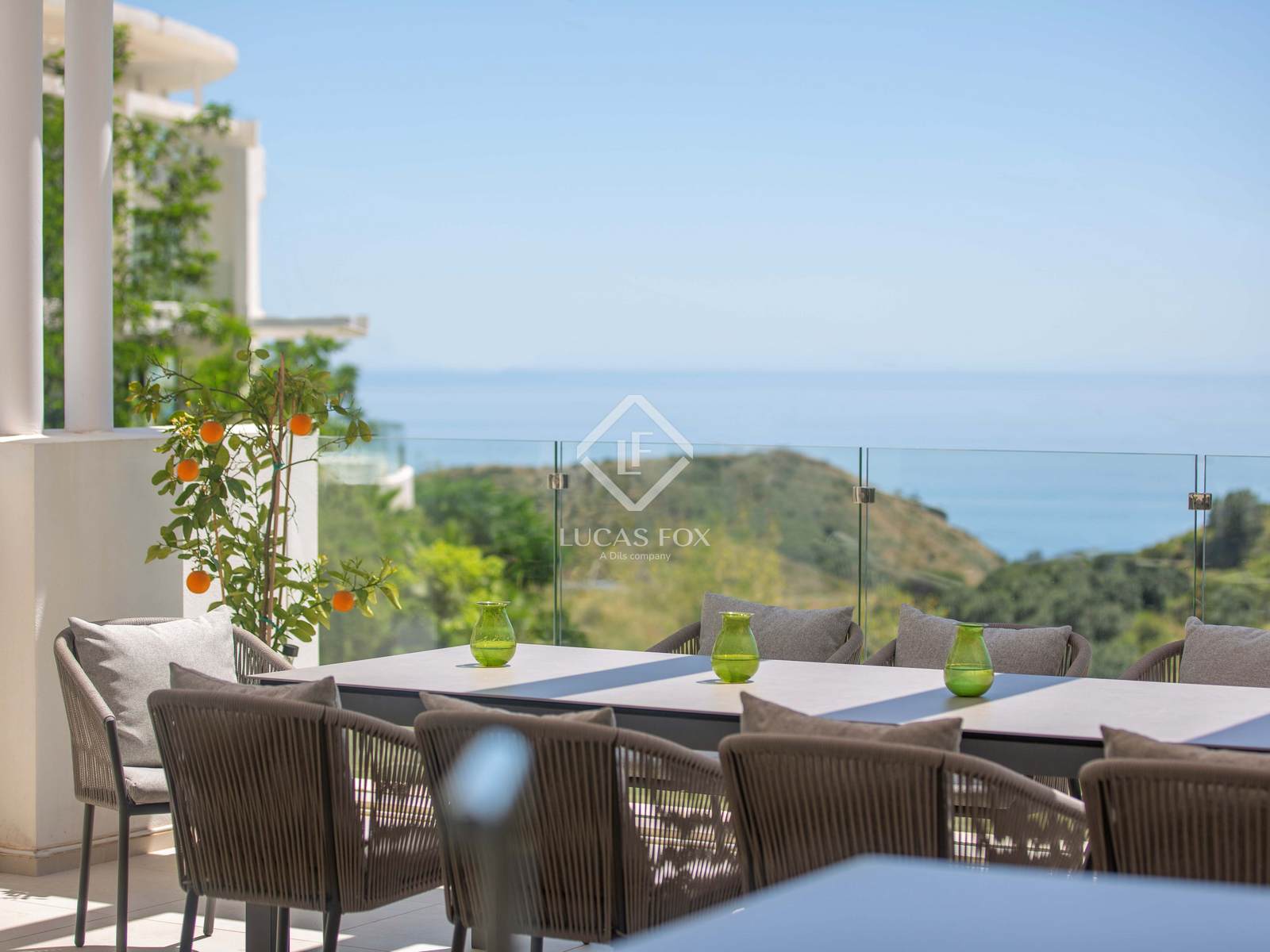 Luxurious 3-bedroom penthouse for sale in exclusive Palo Alto