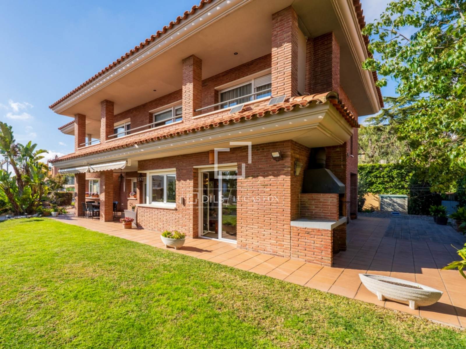 House / Villa for sale