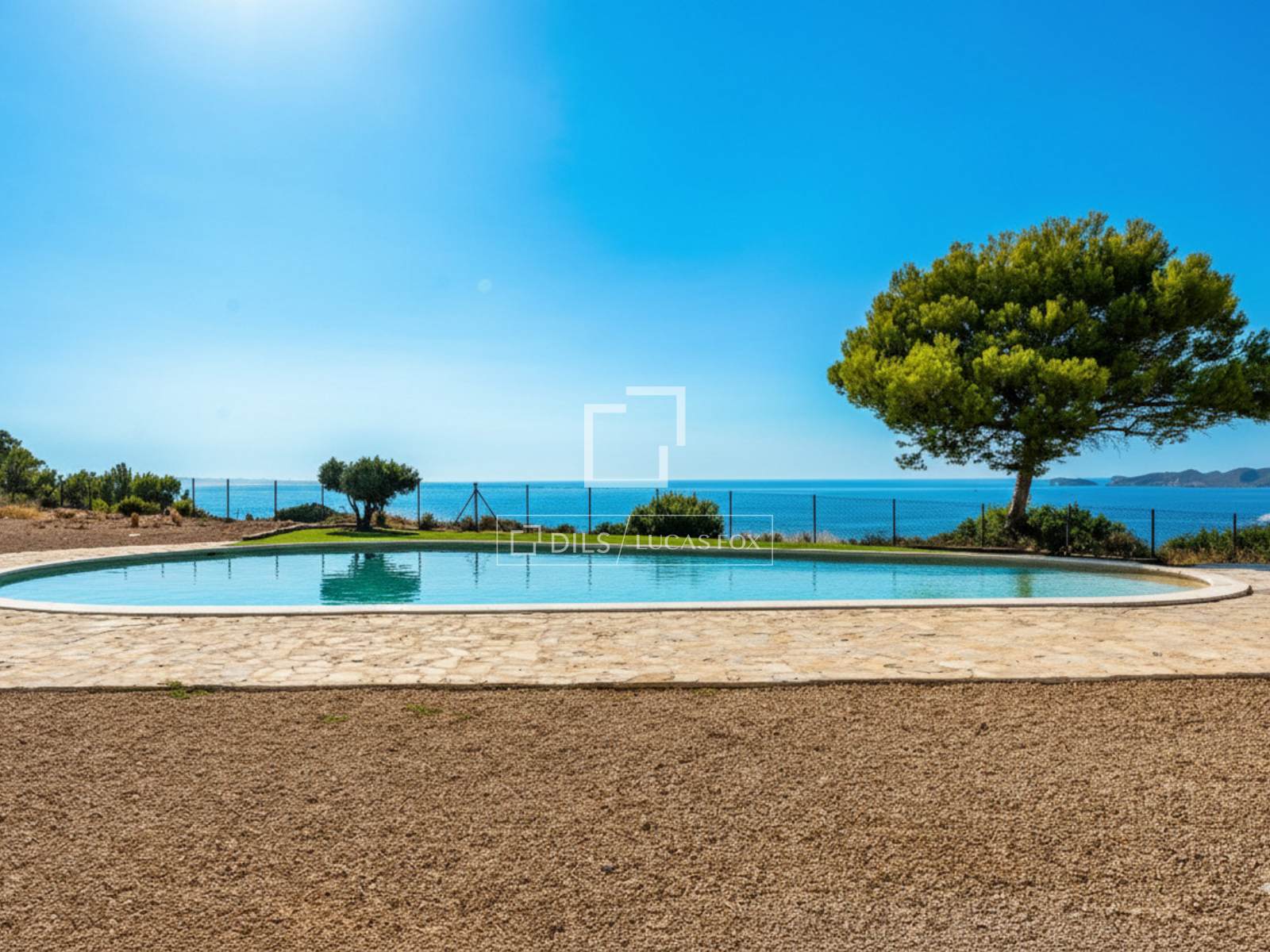 House / Villa for sale