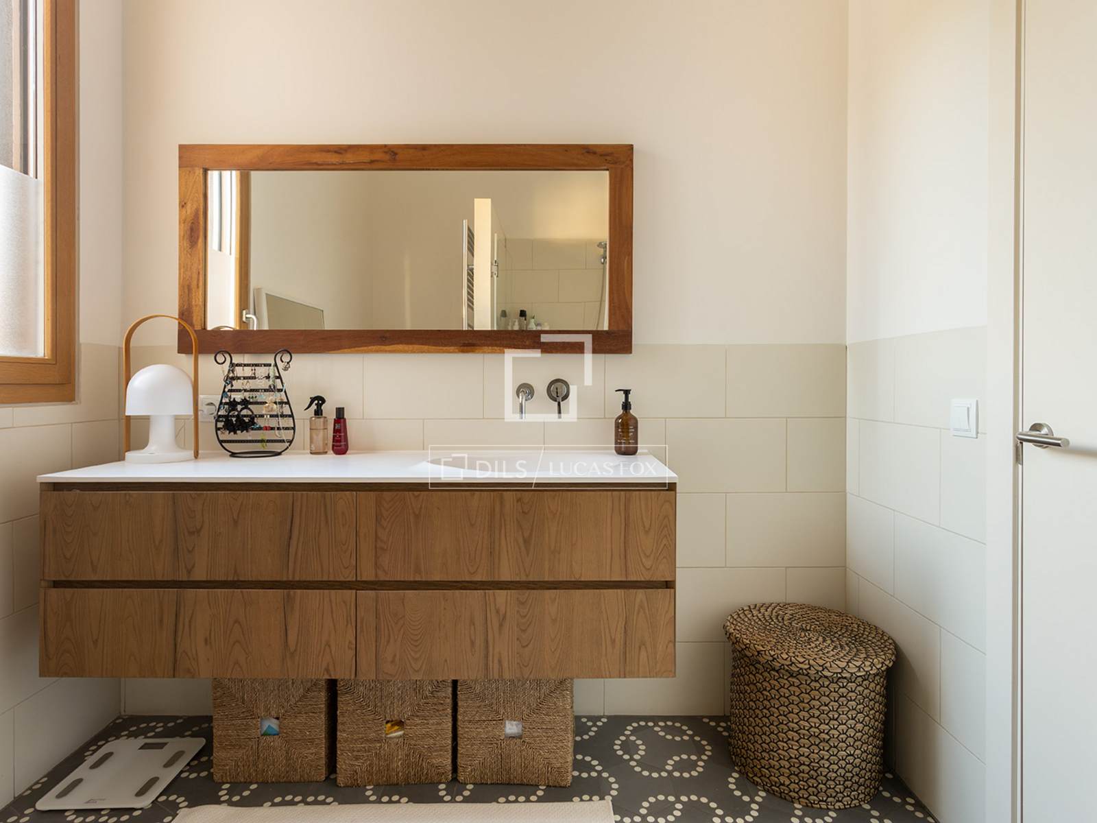 4 Bedrooms House / Villa in Circumval·lació