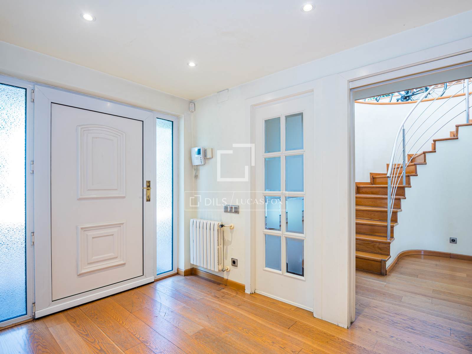 House / Villa for sale