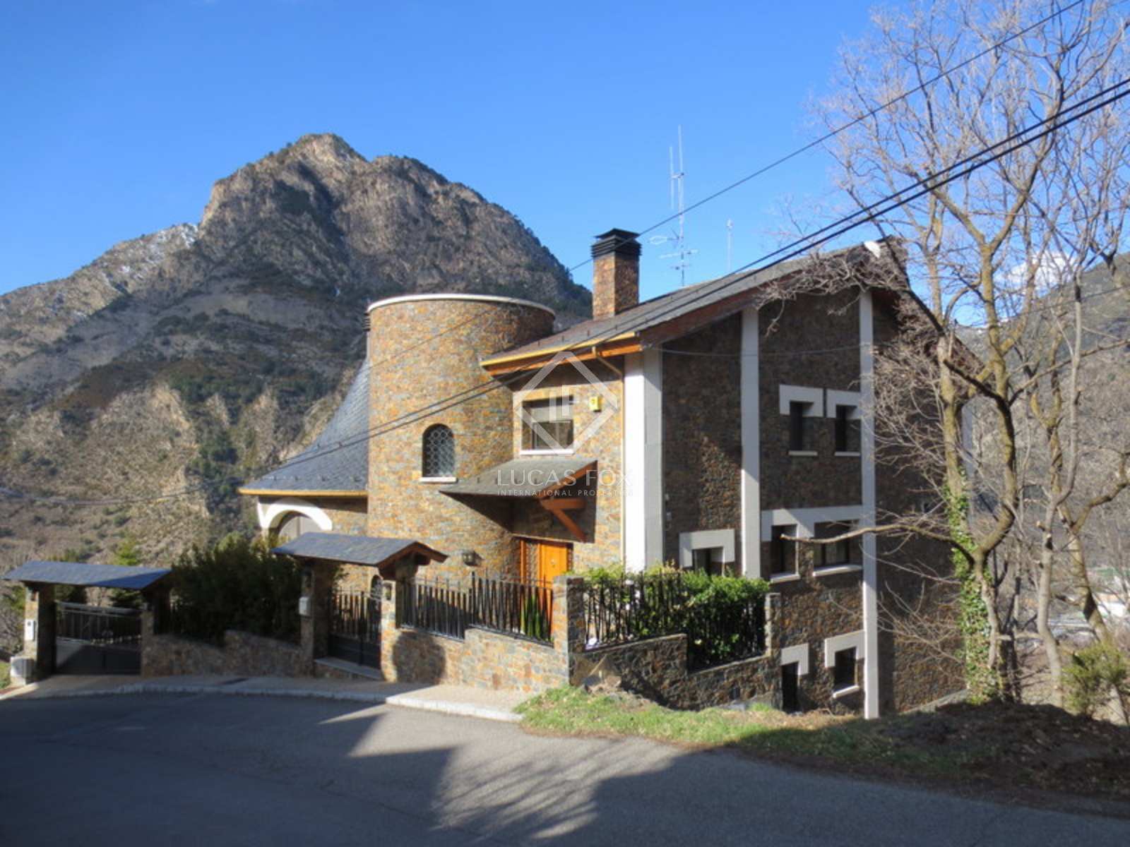 Luxury chalet for sale in St Julia de Loria, Andorra