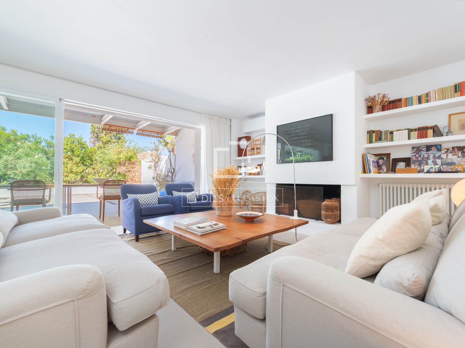 4 Bedrooms House / Villa in CALLE PARIS