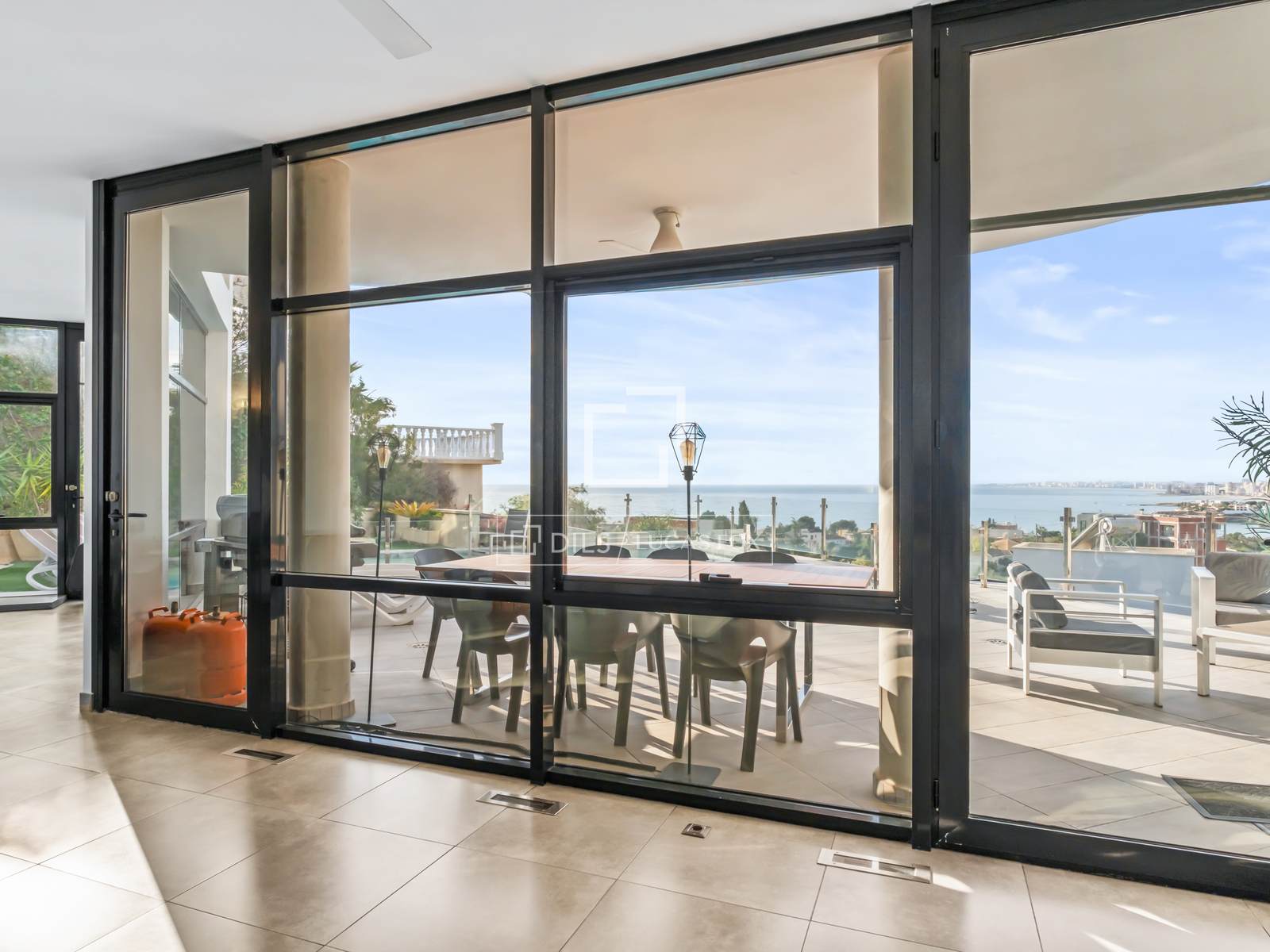 House / Villa for sale