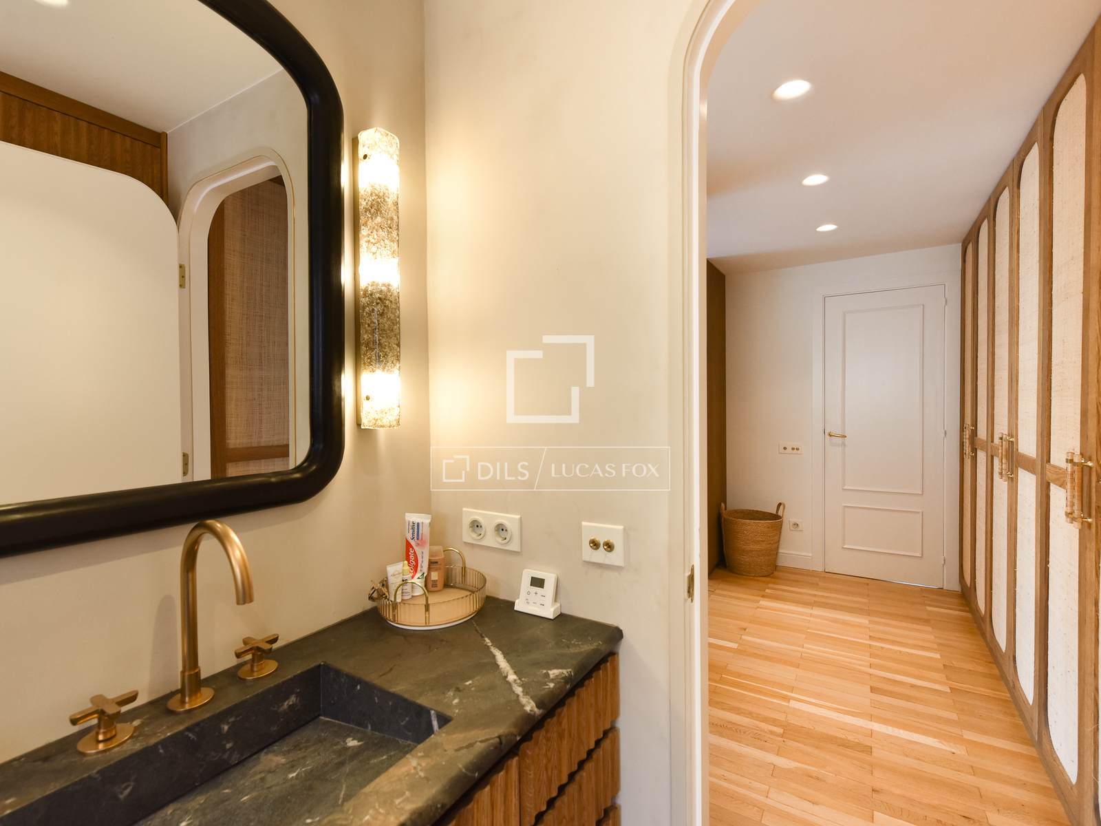 4 Bedrooms Apartment in Alt de Gironella