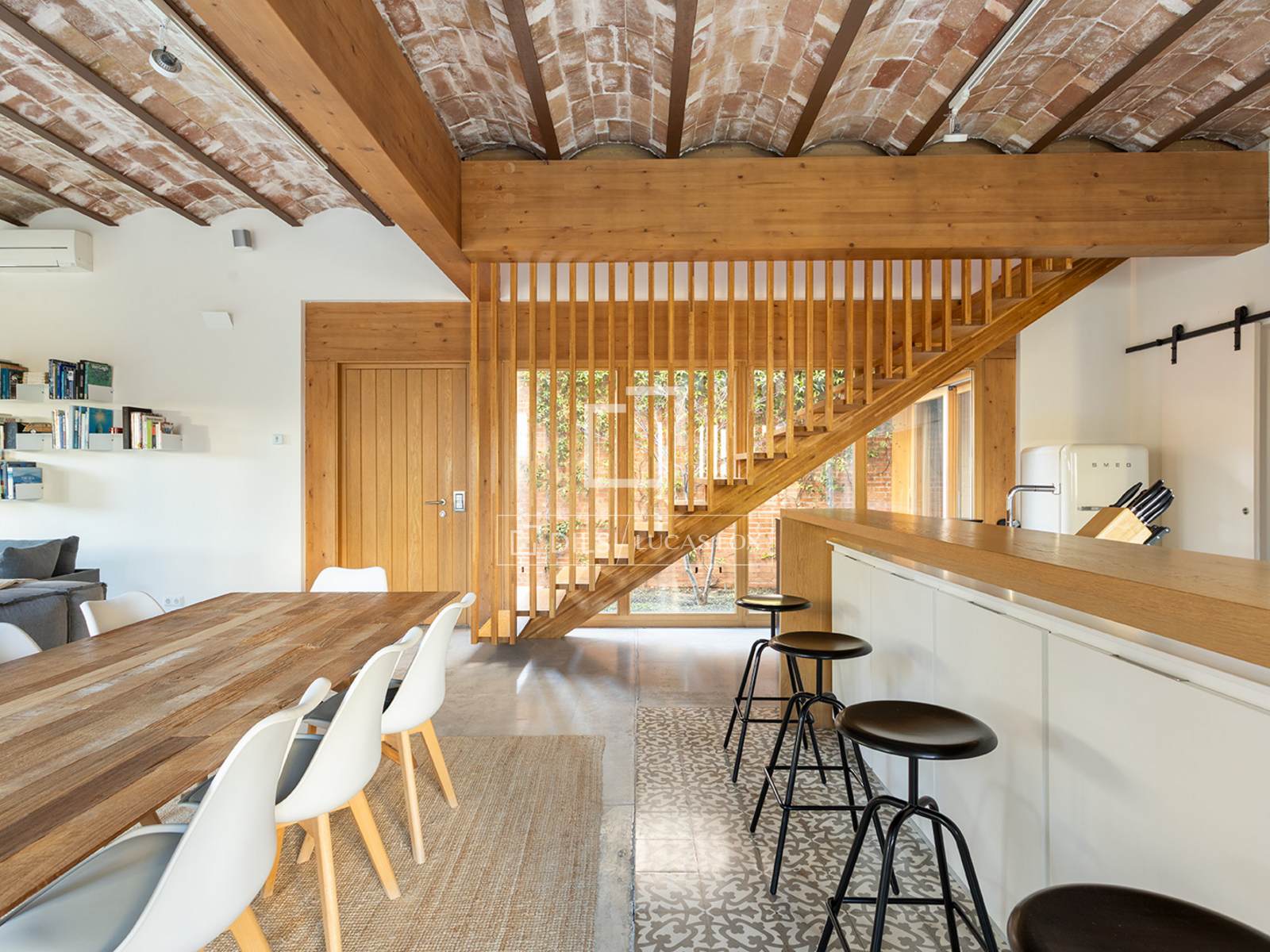 4 Bedrooms House / Villa in Circumval·lació