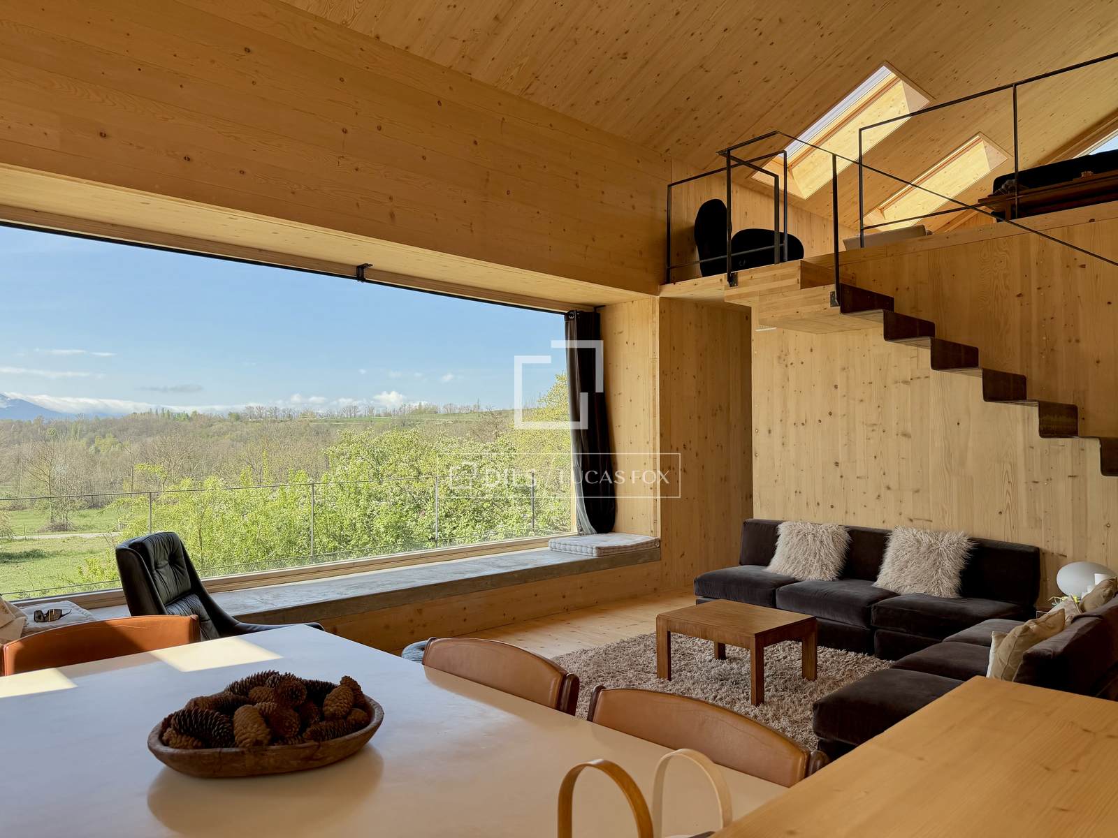 House / Villa for sale