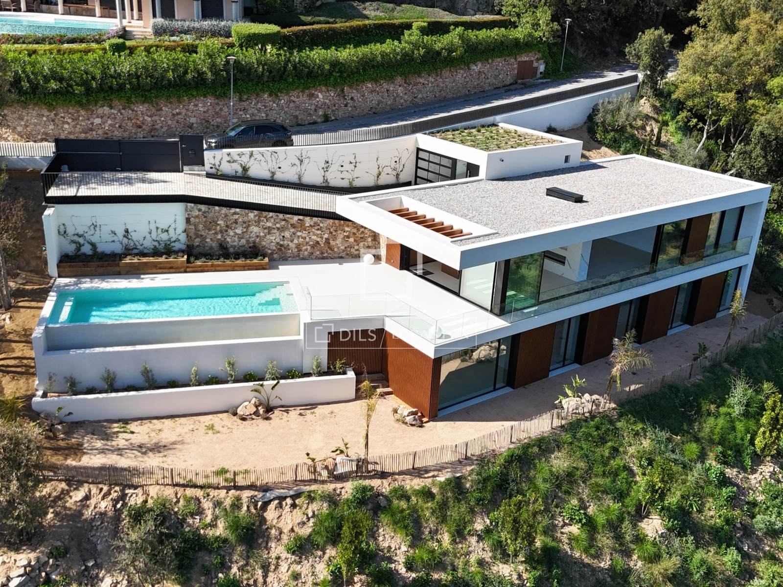 Casa · 450 m² · 5 dorm