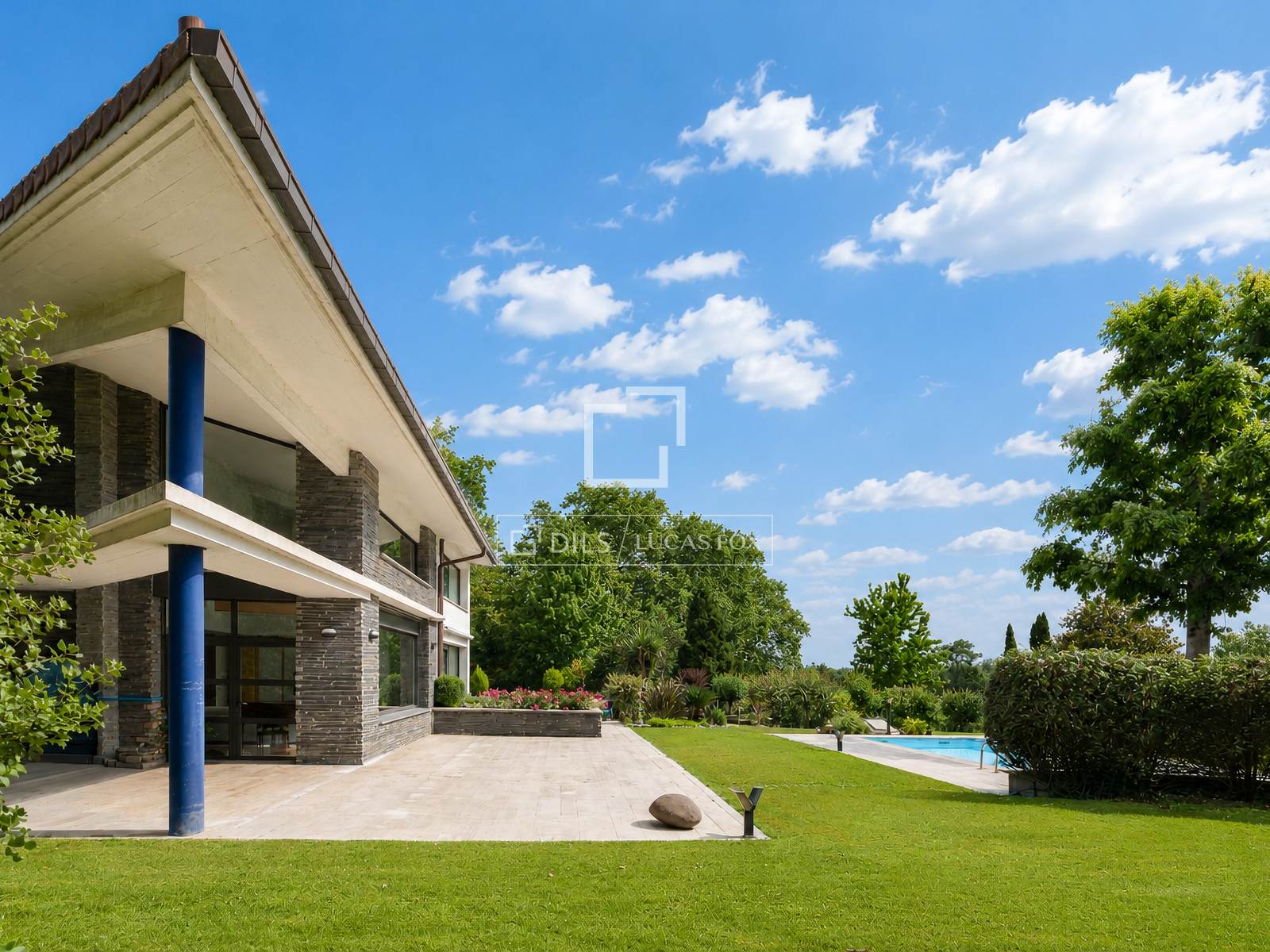 House / Villa for sale