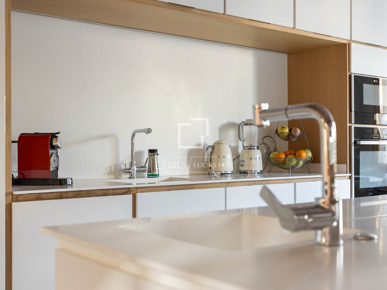 4 Bedrooms House / Villa in Circumval·lació