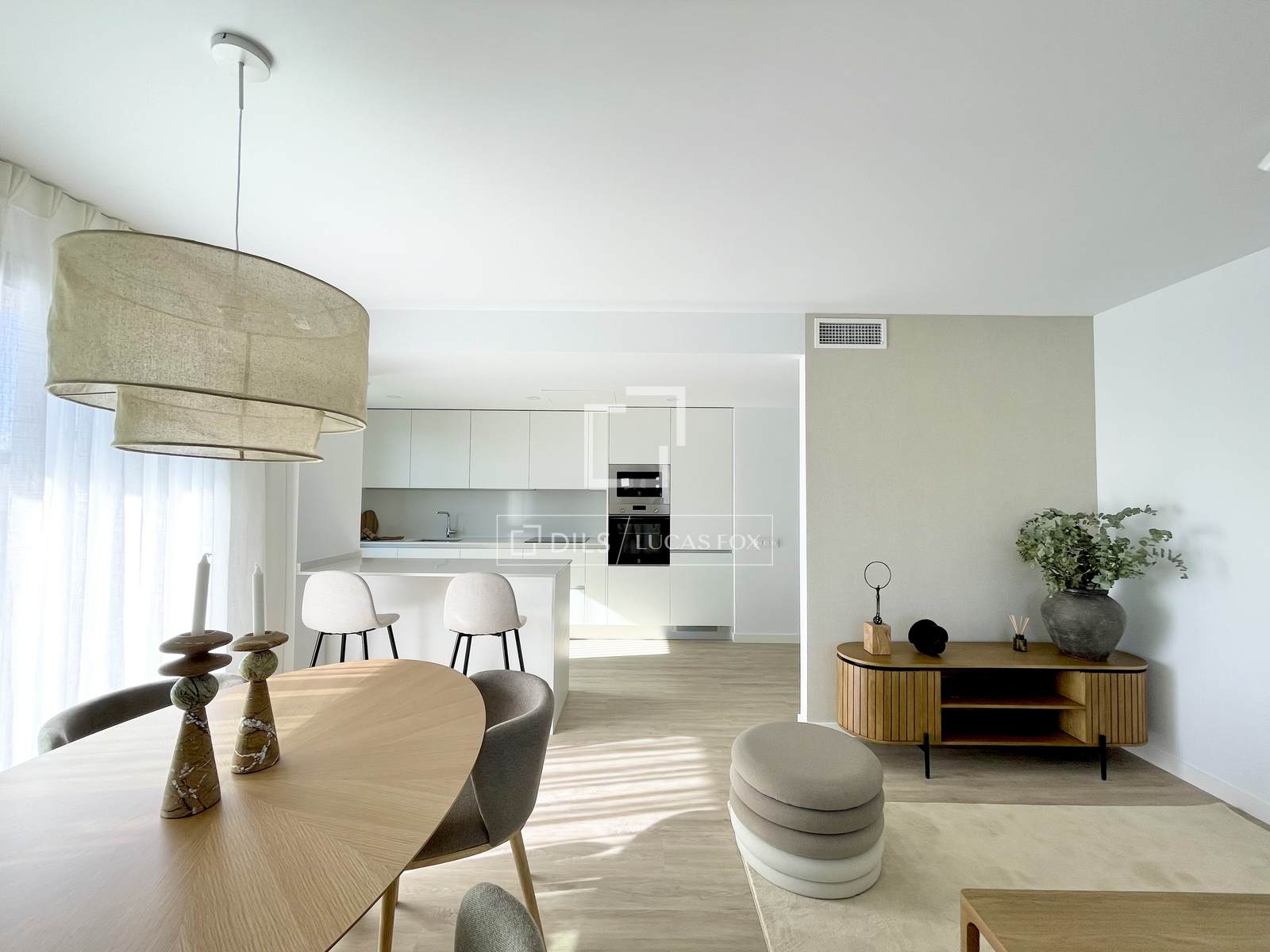 Takvåning till salu