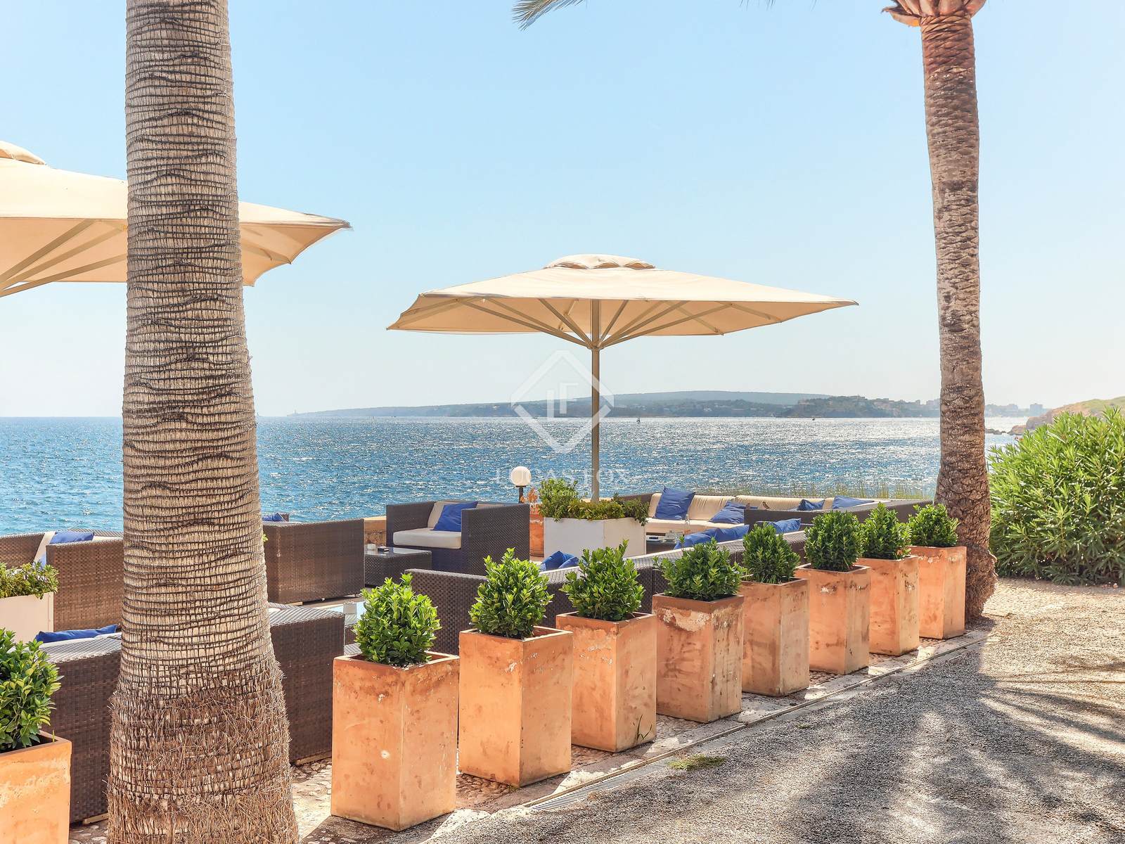 5 Bedrooms House / Villa in V. BENDINAT,