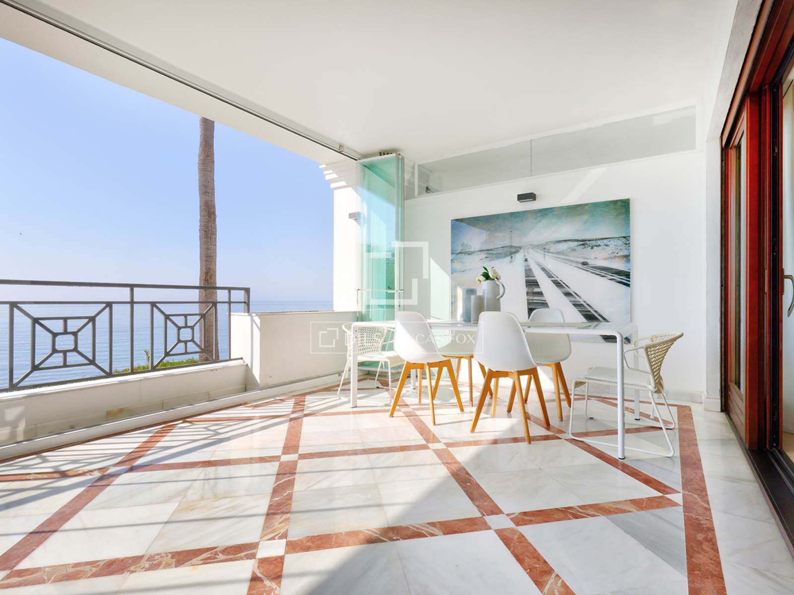 2 Bedrooms Apartment in Av. del Carmen