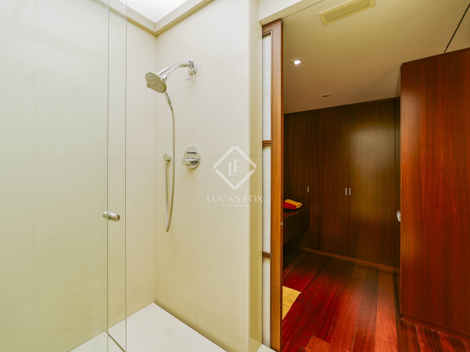 3 Bedrooms Apartment in passeig de gracia