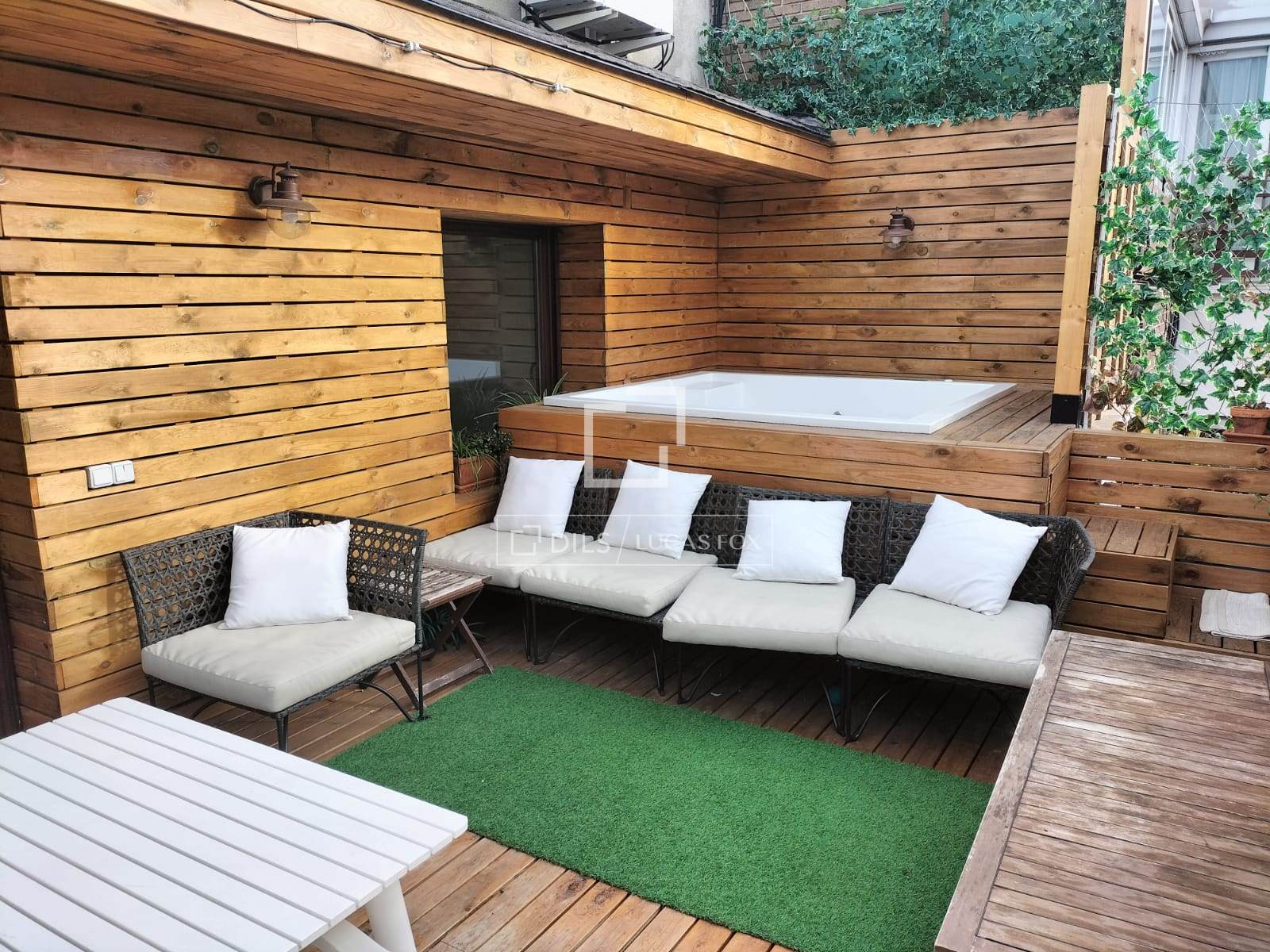 Dachgeschosswohnung zum verkauf