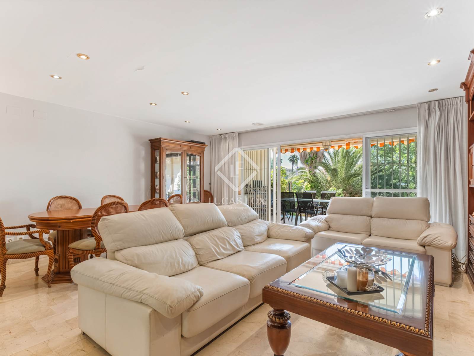 House / Villa for sale