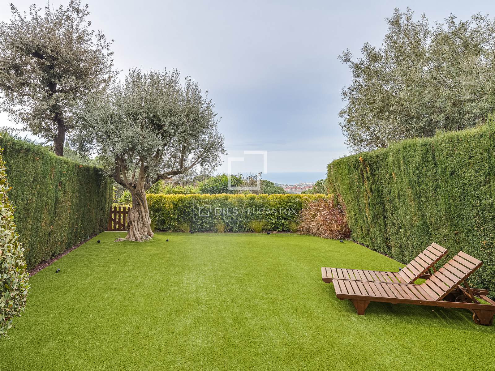 House / Villa for sale