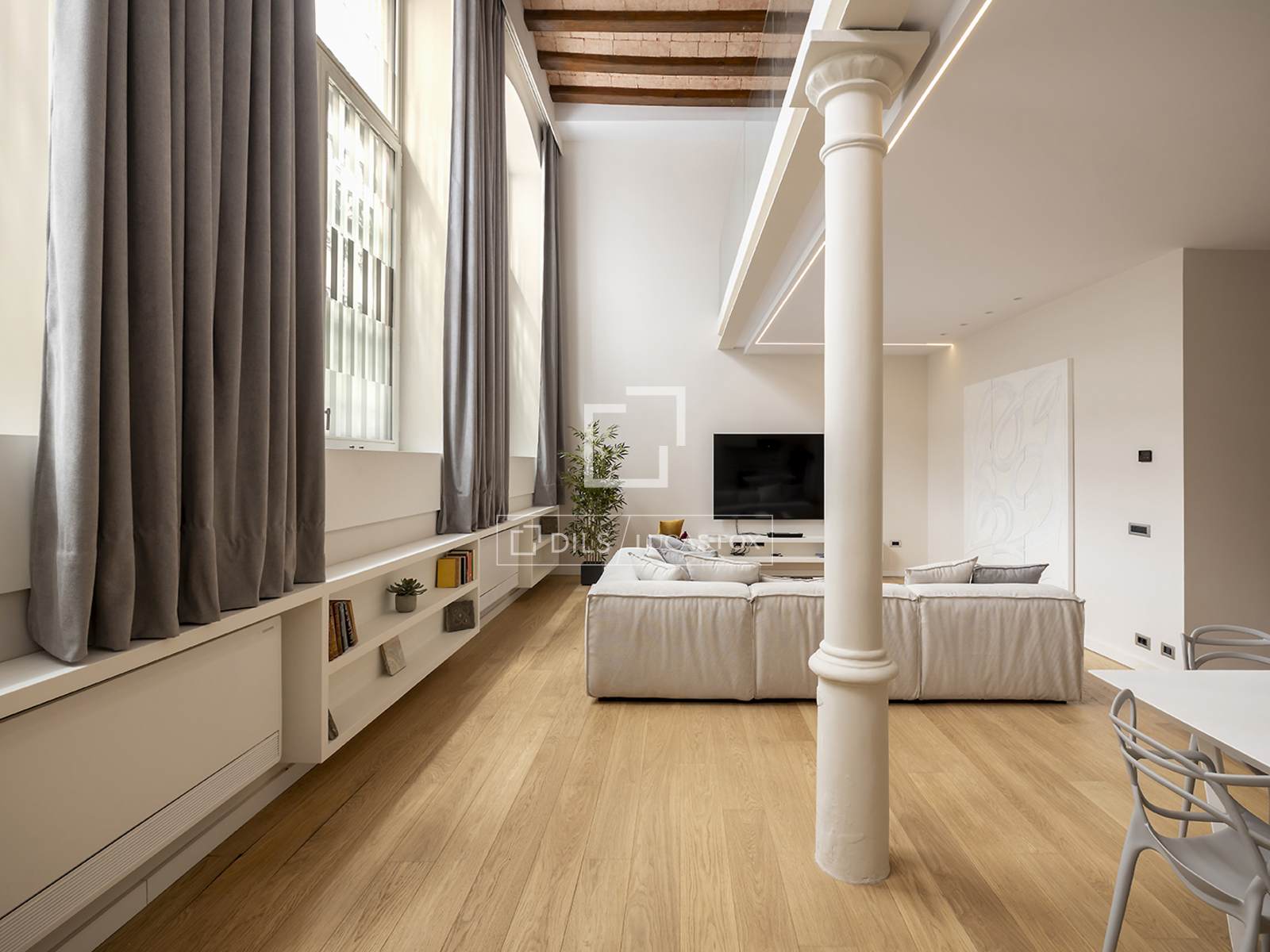 Loft em aluguer