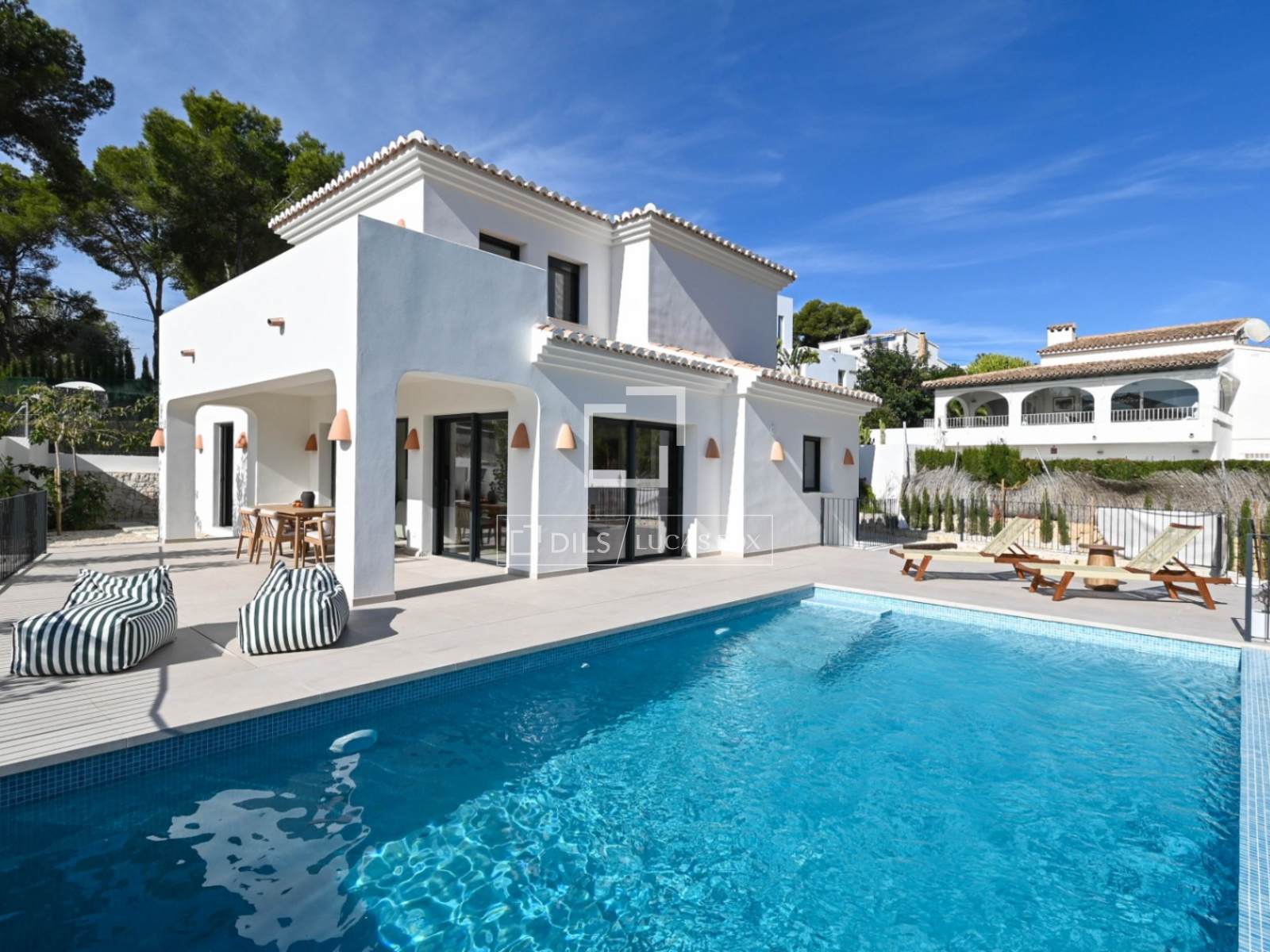 House / Villa for sale